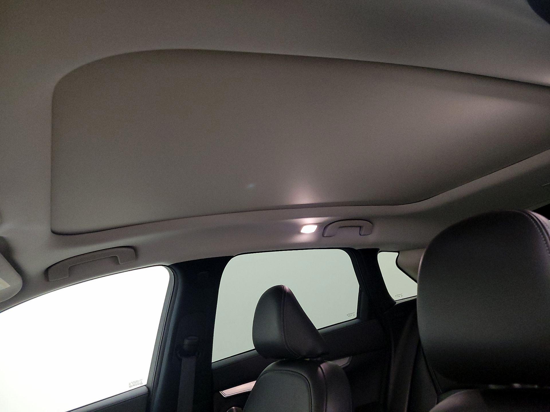 Thumbnail: 2022 INFINITI QX50 - 19