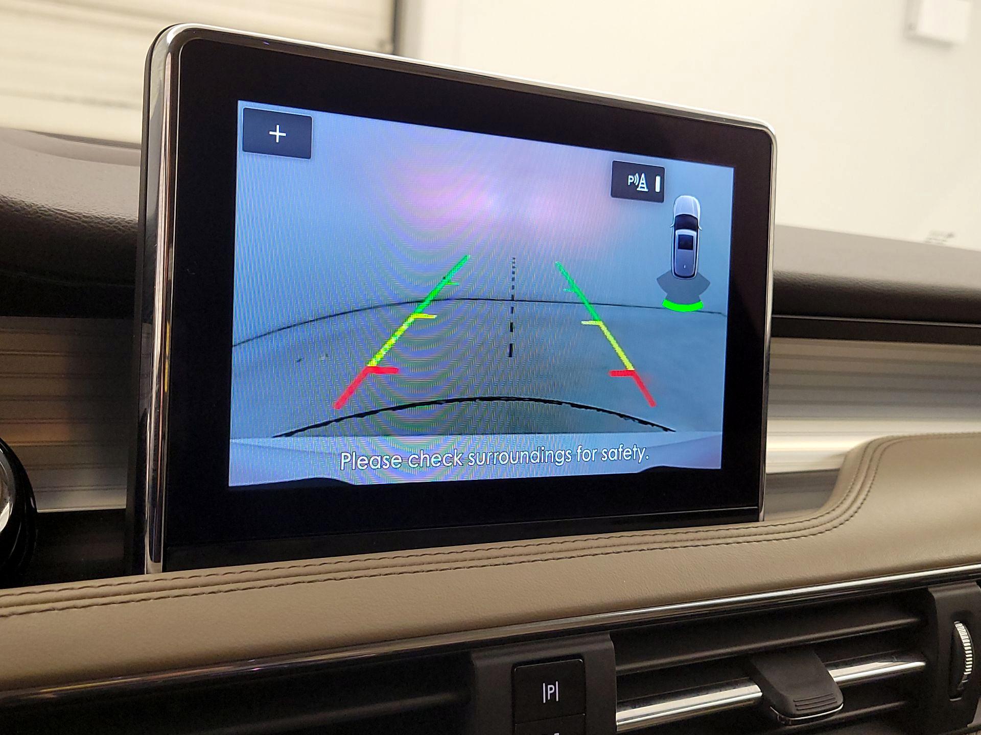 Thumbnail: 2021 Lincoln Corsair - 14