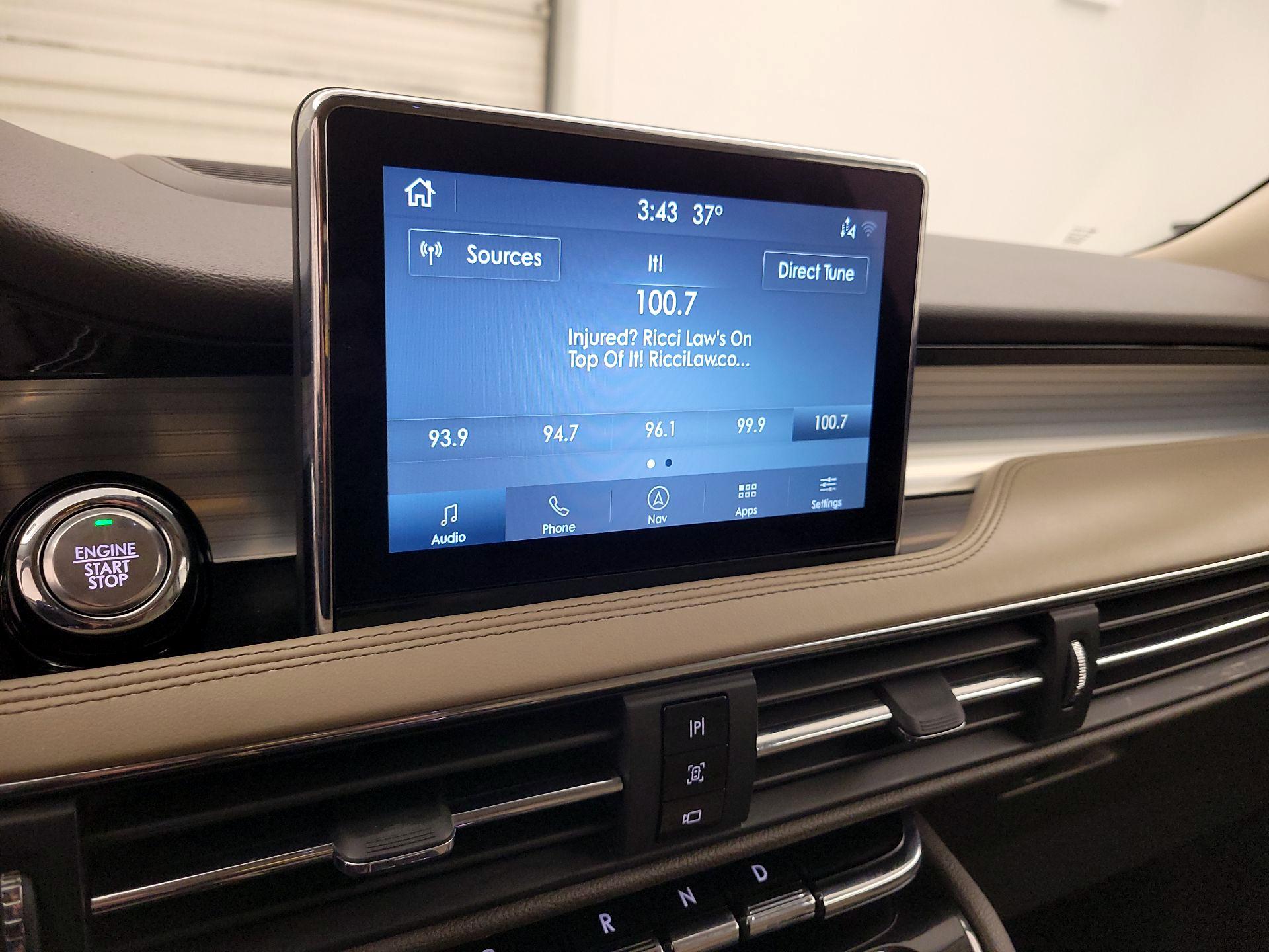 Thumbnail: 2021 Lincoln Corsair - 15