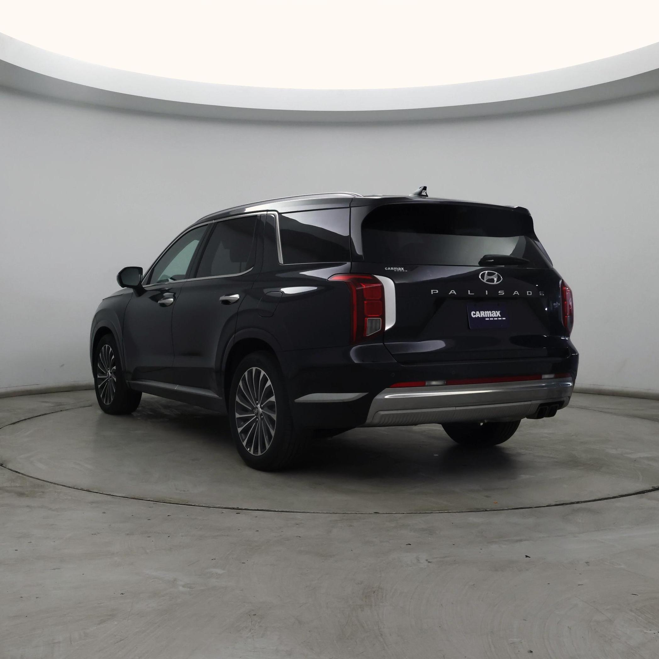 Thumbnail: 2023 Hyundai Palisade - 2