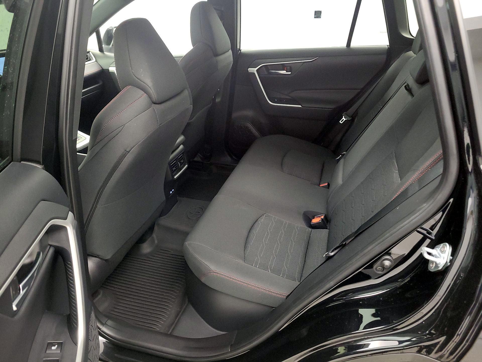 Thumbnail: 2023 Toyota RAV4 - 20