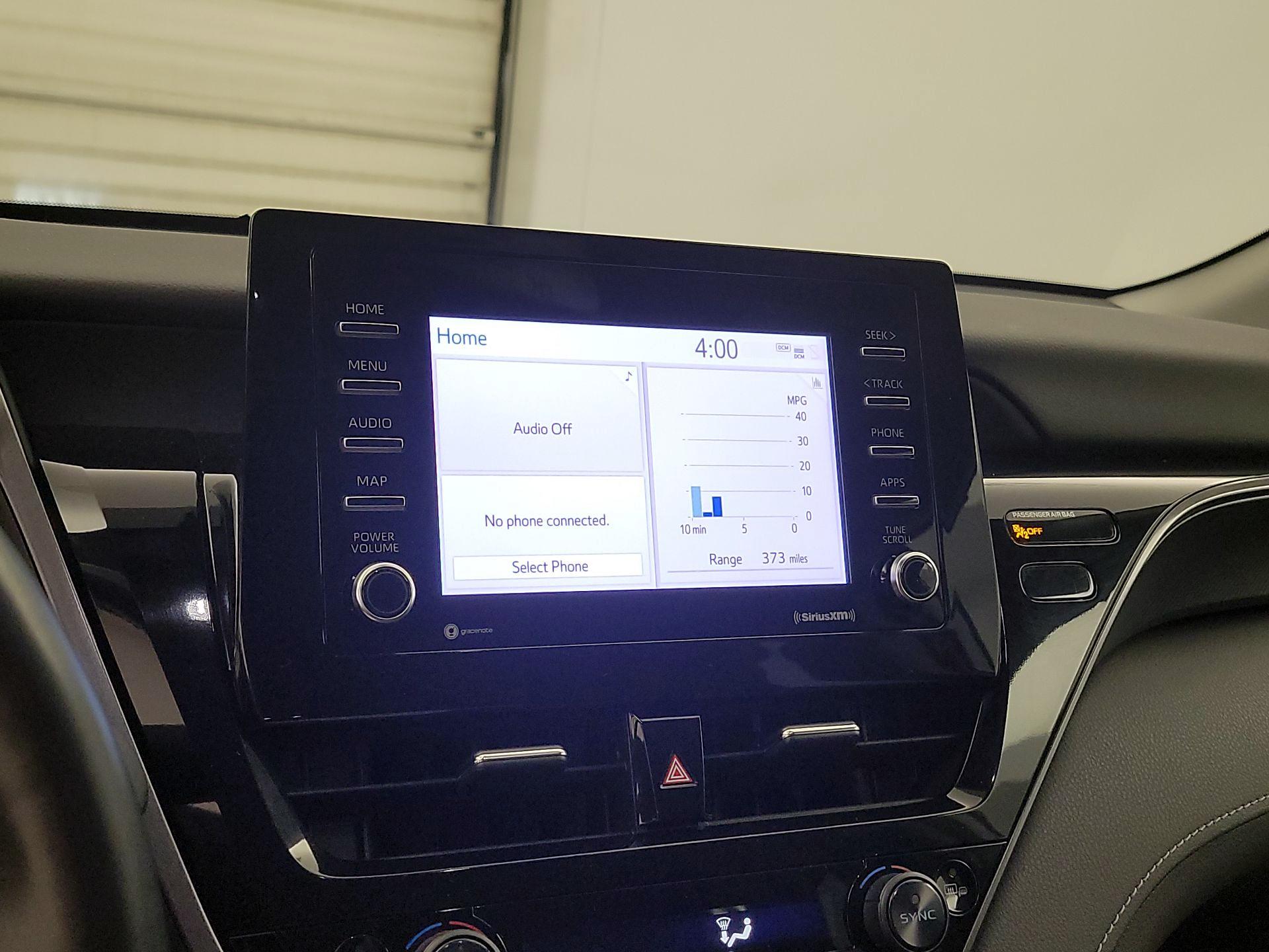 Thumbnail: 2022 Toyota Camry - 15