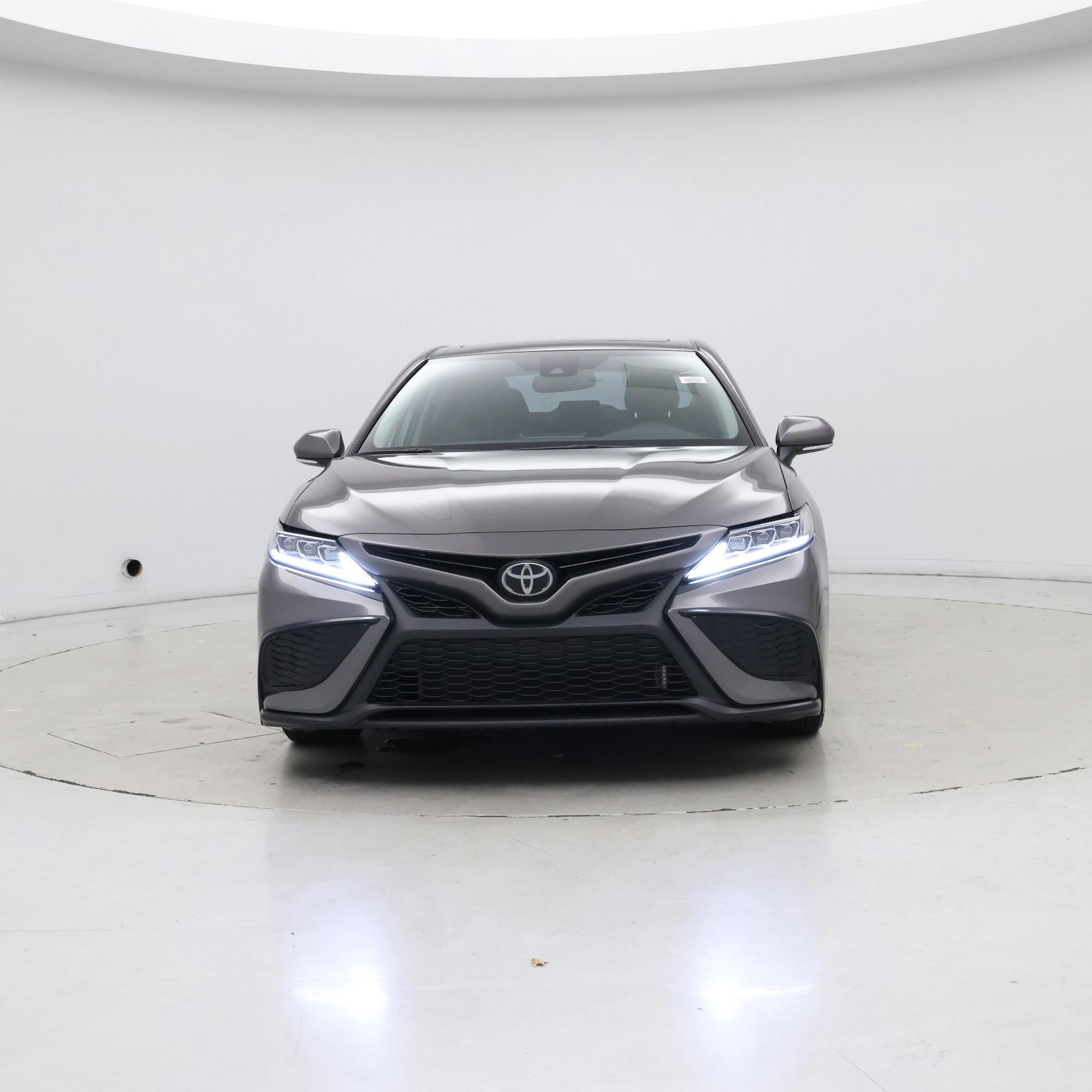 Thumbnail: 2022 Toyota Camry - 5