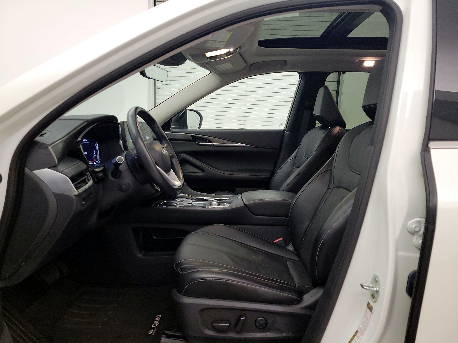 Thumbnail: 2023 INFINITI QX60 - 11