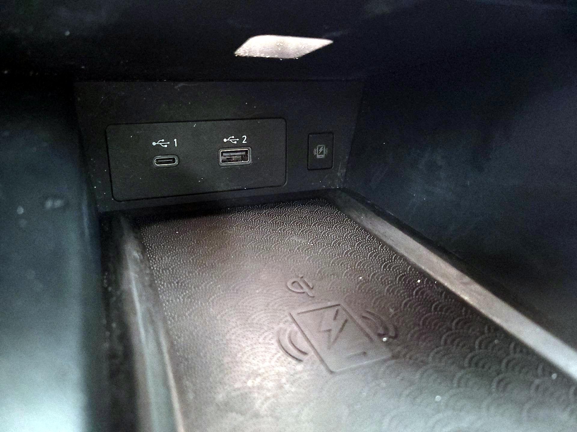 Thumbnail: 2023 INFINITI QX60 - 19