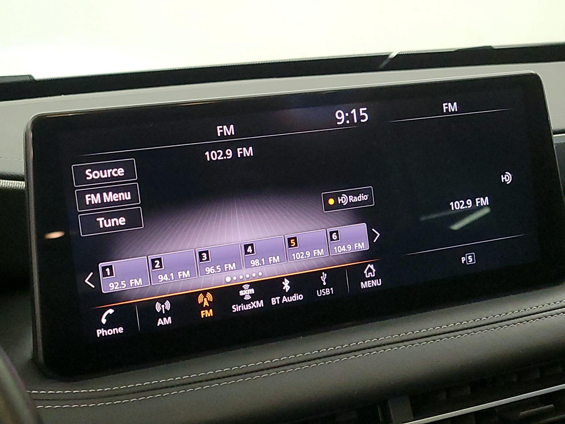 Thumbnail: 2023 INFINITI QX60 - 16