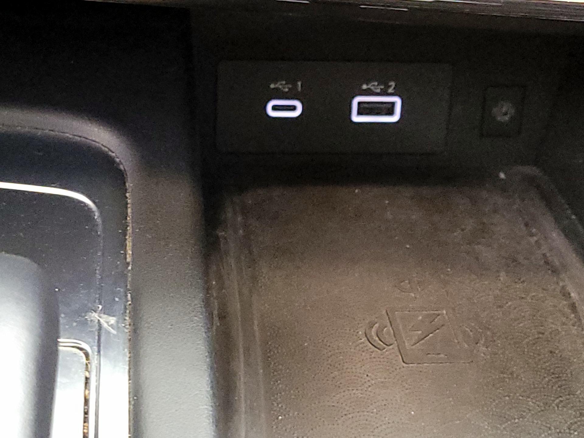 Thumbnail: 2023 INFINITI QX60 - 19