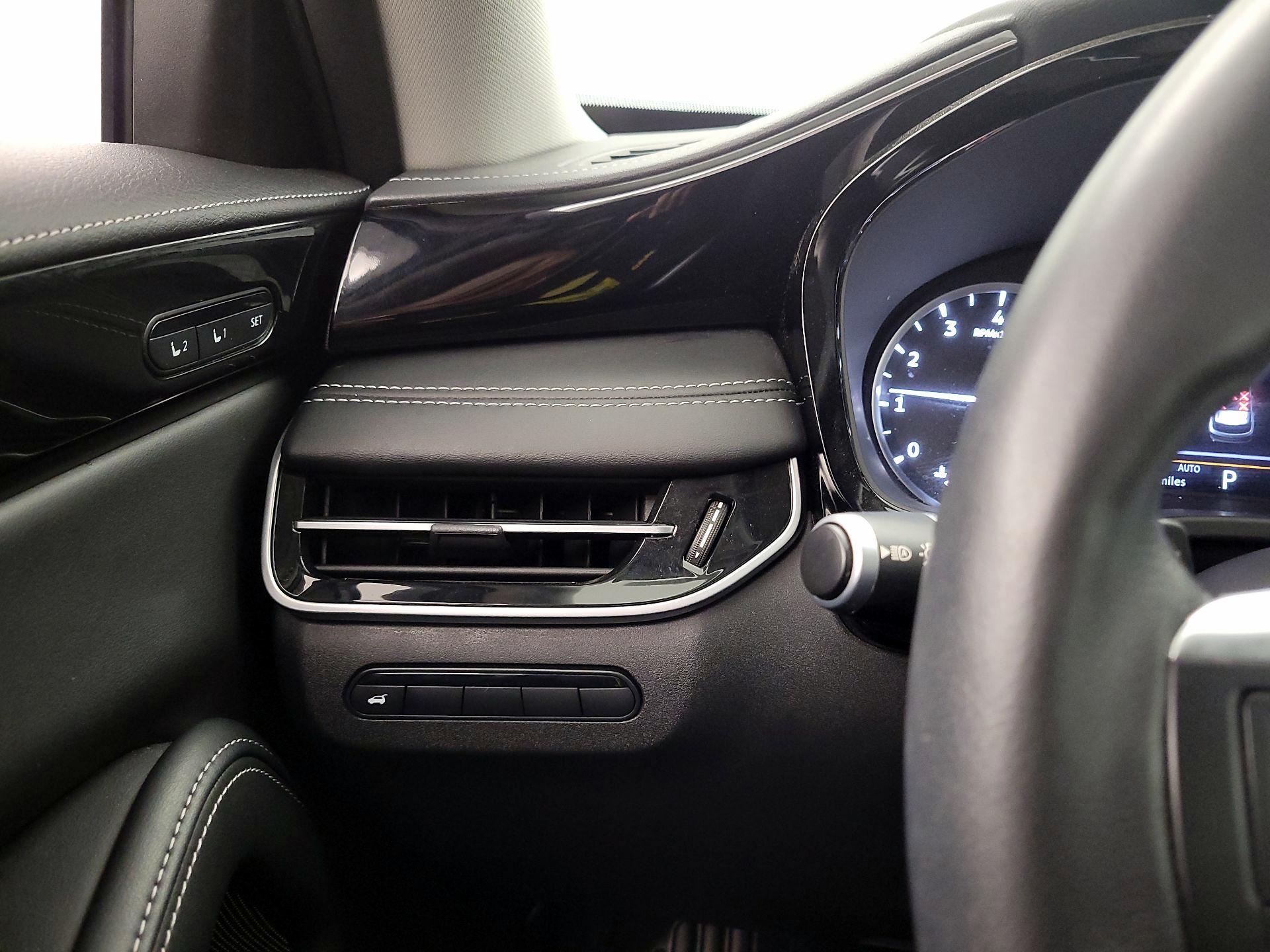 Thumbnail: 2023 INFINITI QX60 - 13