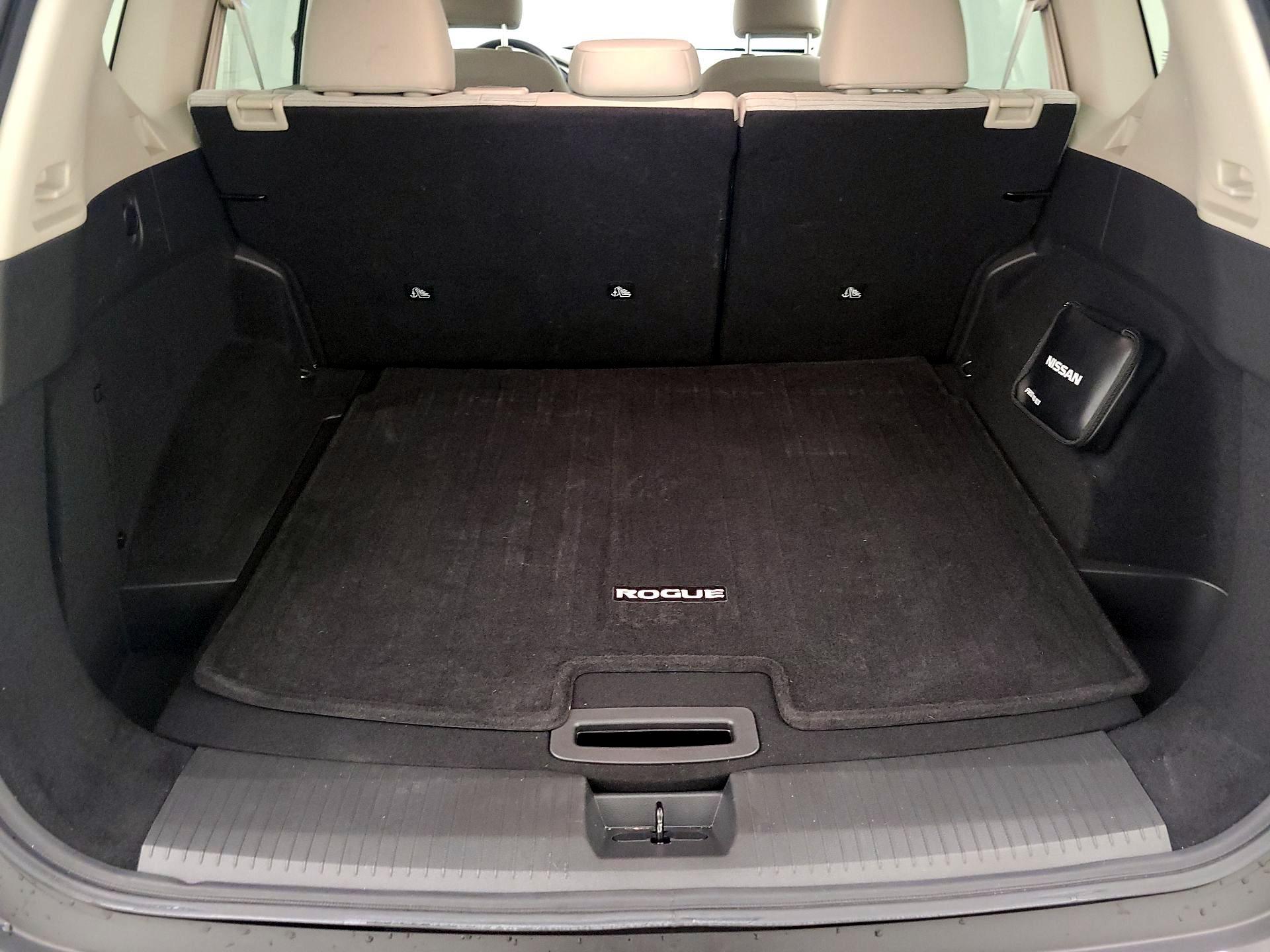 Thumbnail: 2021 Nissan Rogue - 20