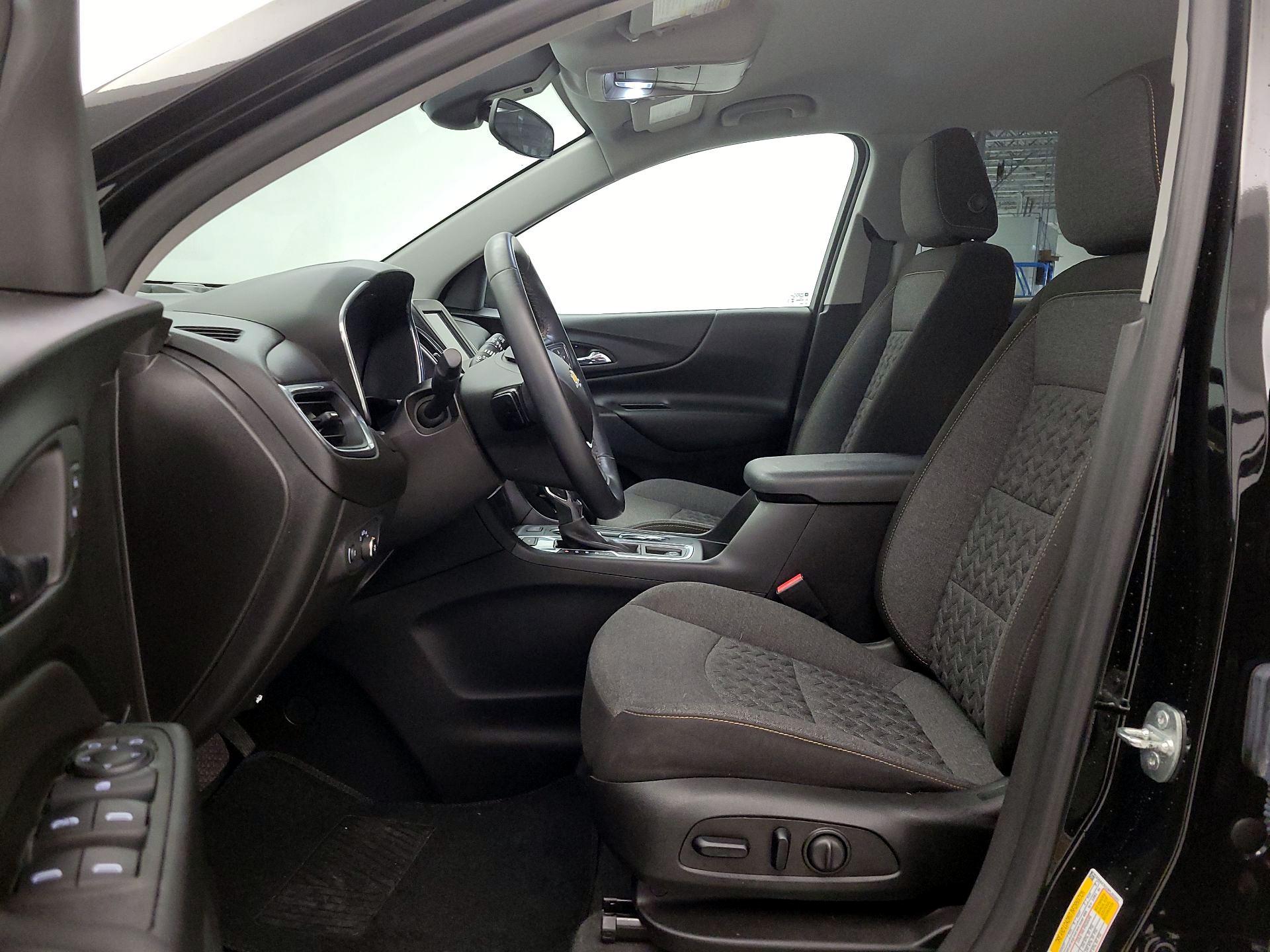 Thumbnail: 2023 Chevrolet Equinox - 11