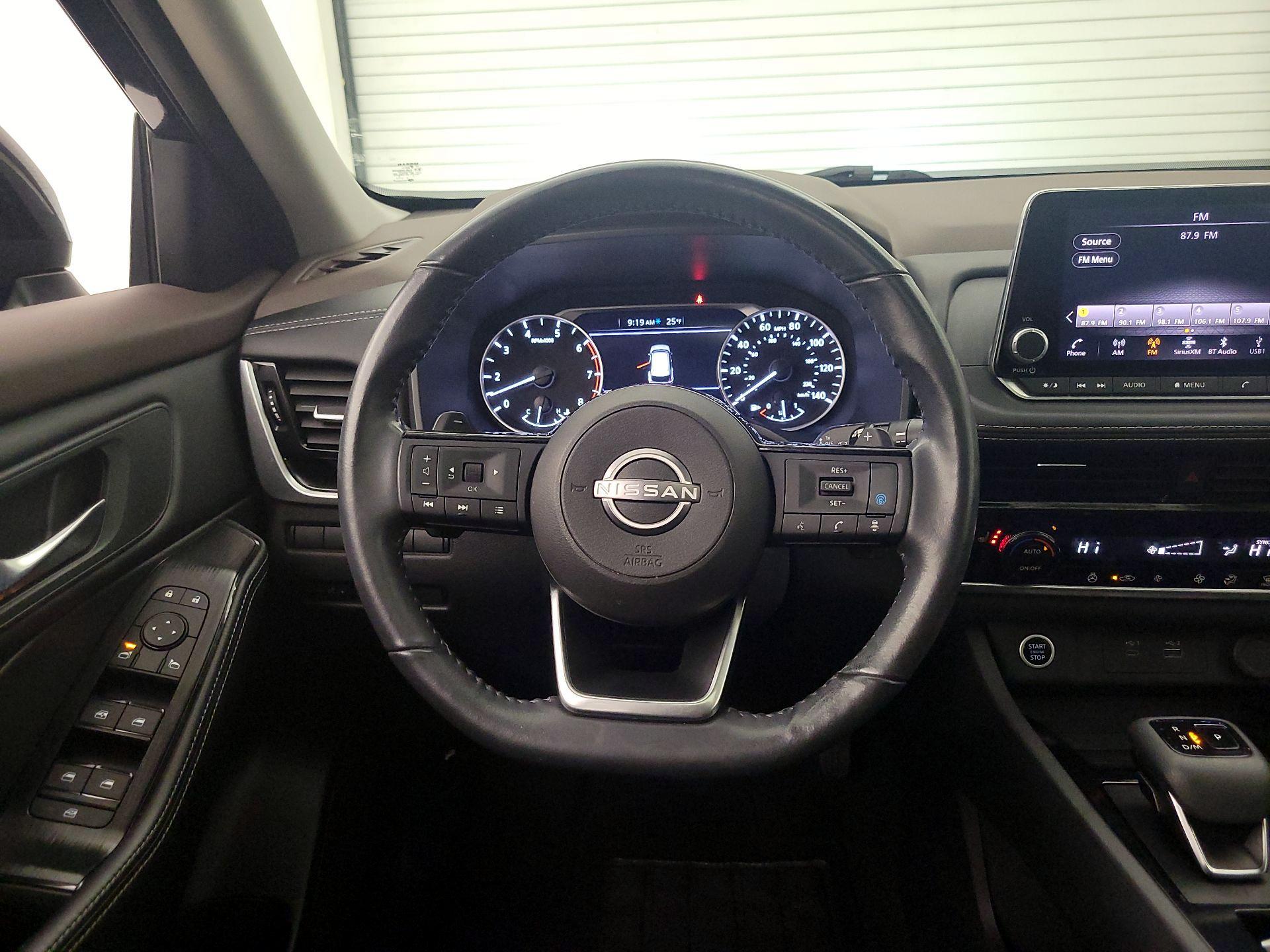 Thumbnail: 2023 Nissan Rogue - 10