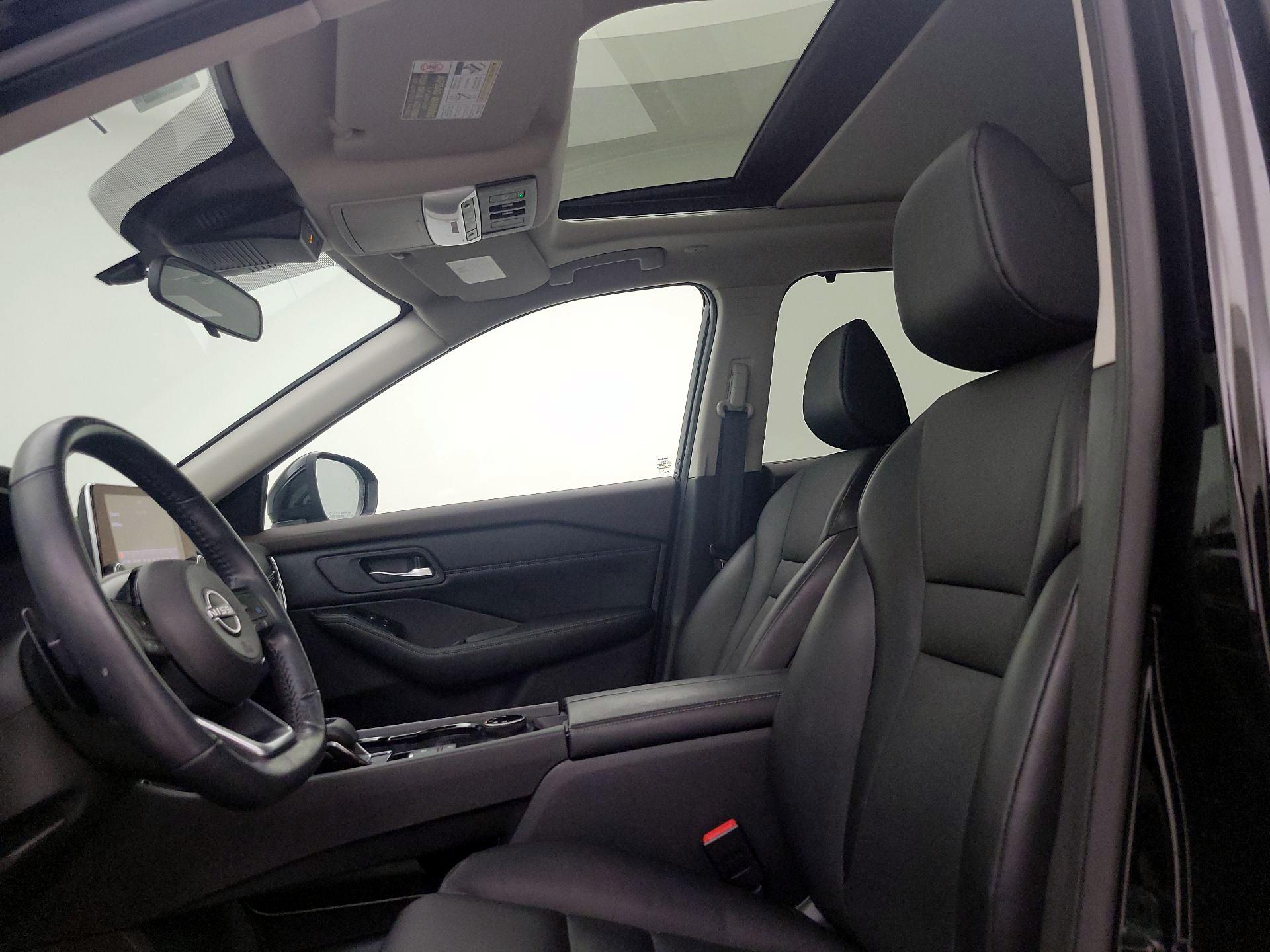 Thumbnail: 2023 Nissan Rogue - 19