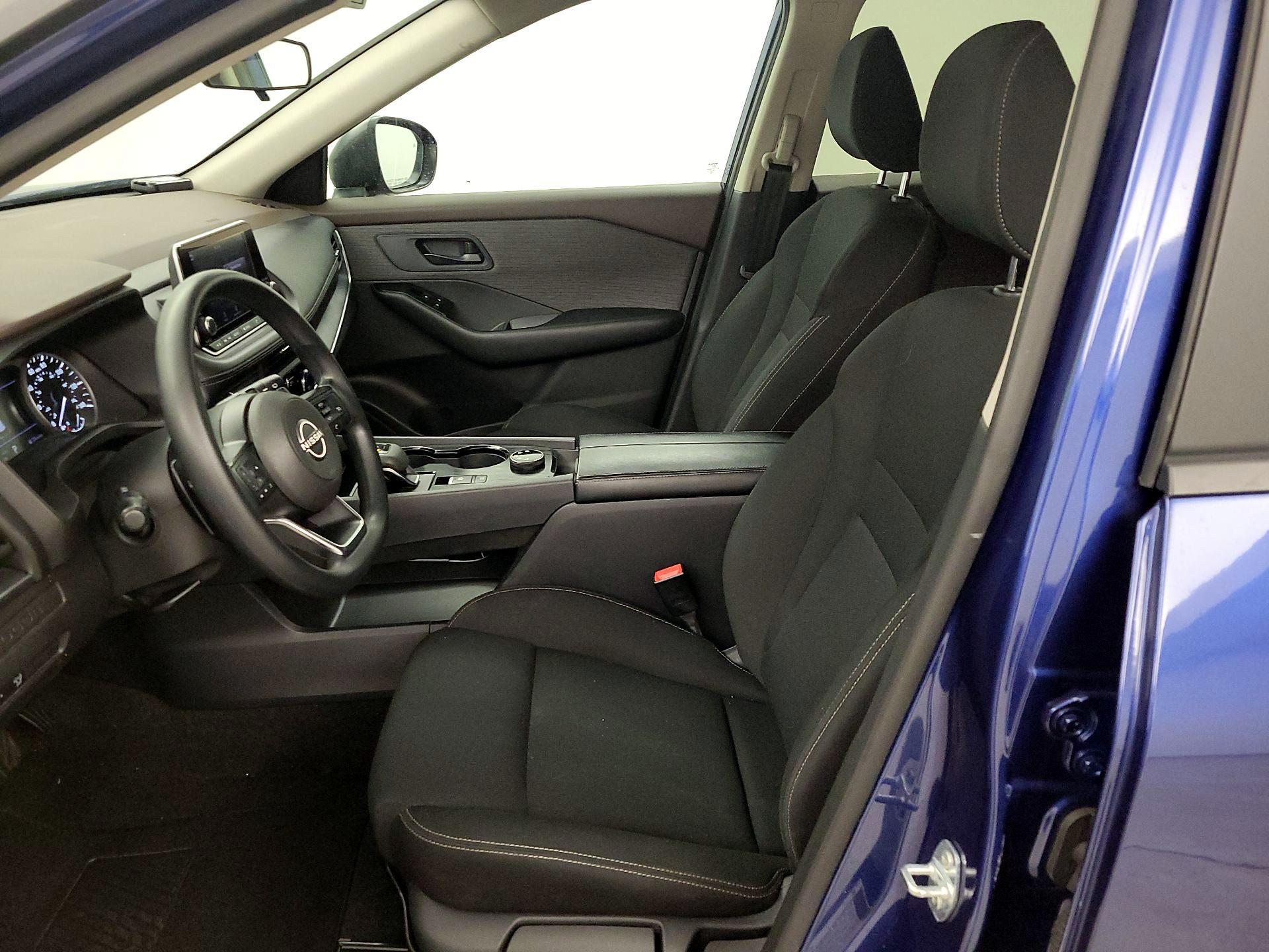 Thumbnail: 2023 Nissan Rogue - 11