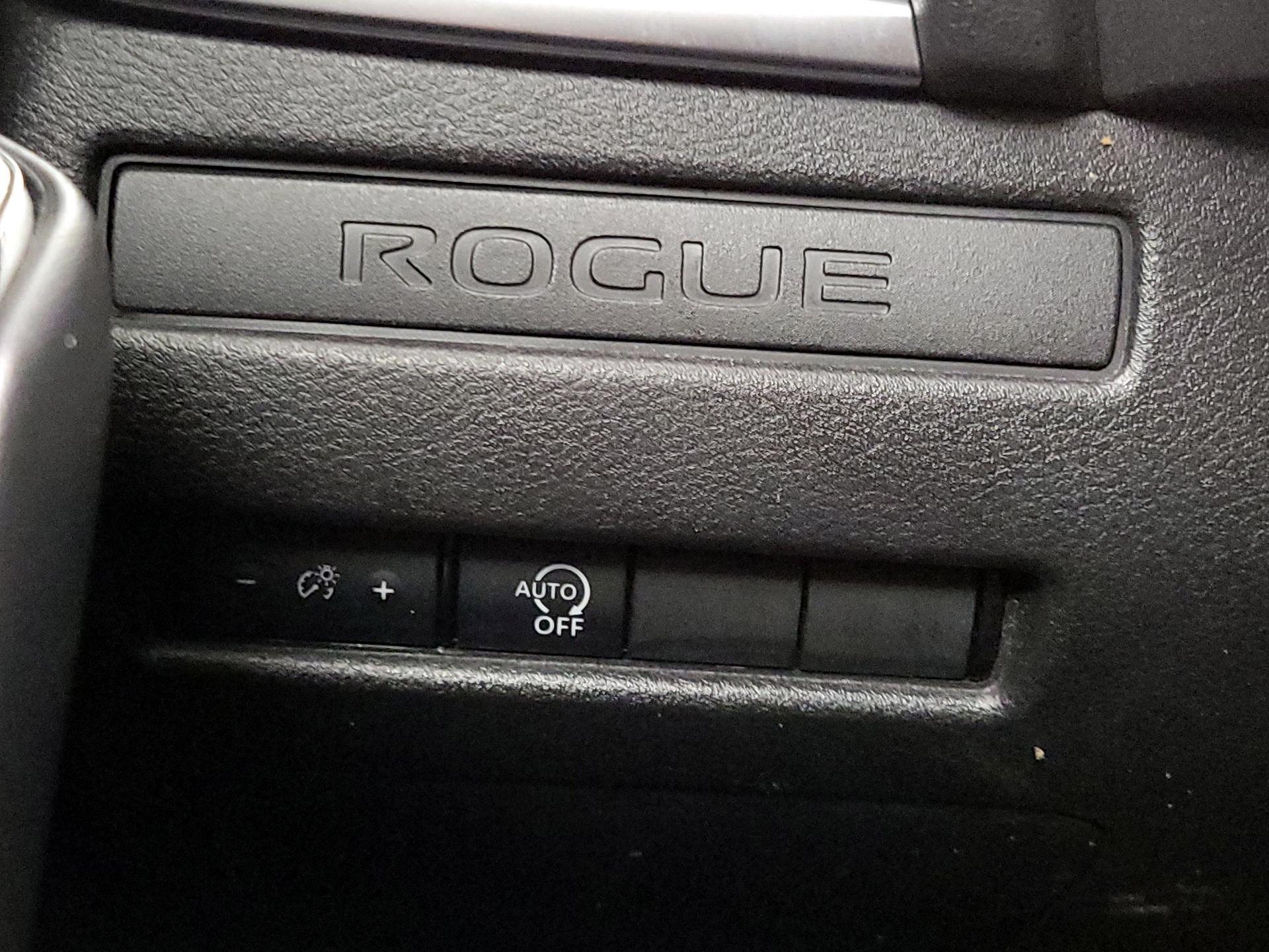 Thumbnail: 2023 Nissan Rogue - 13