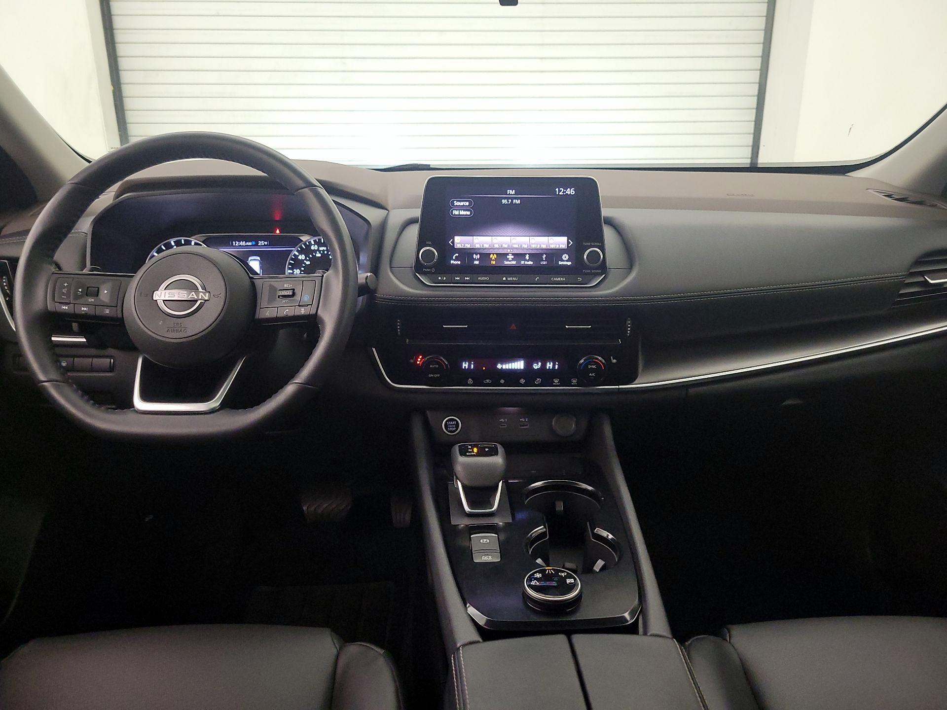 Thumbnail: 2022 Nissan Rogue - 9