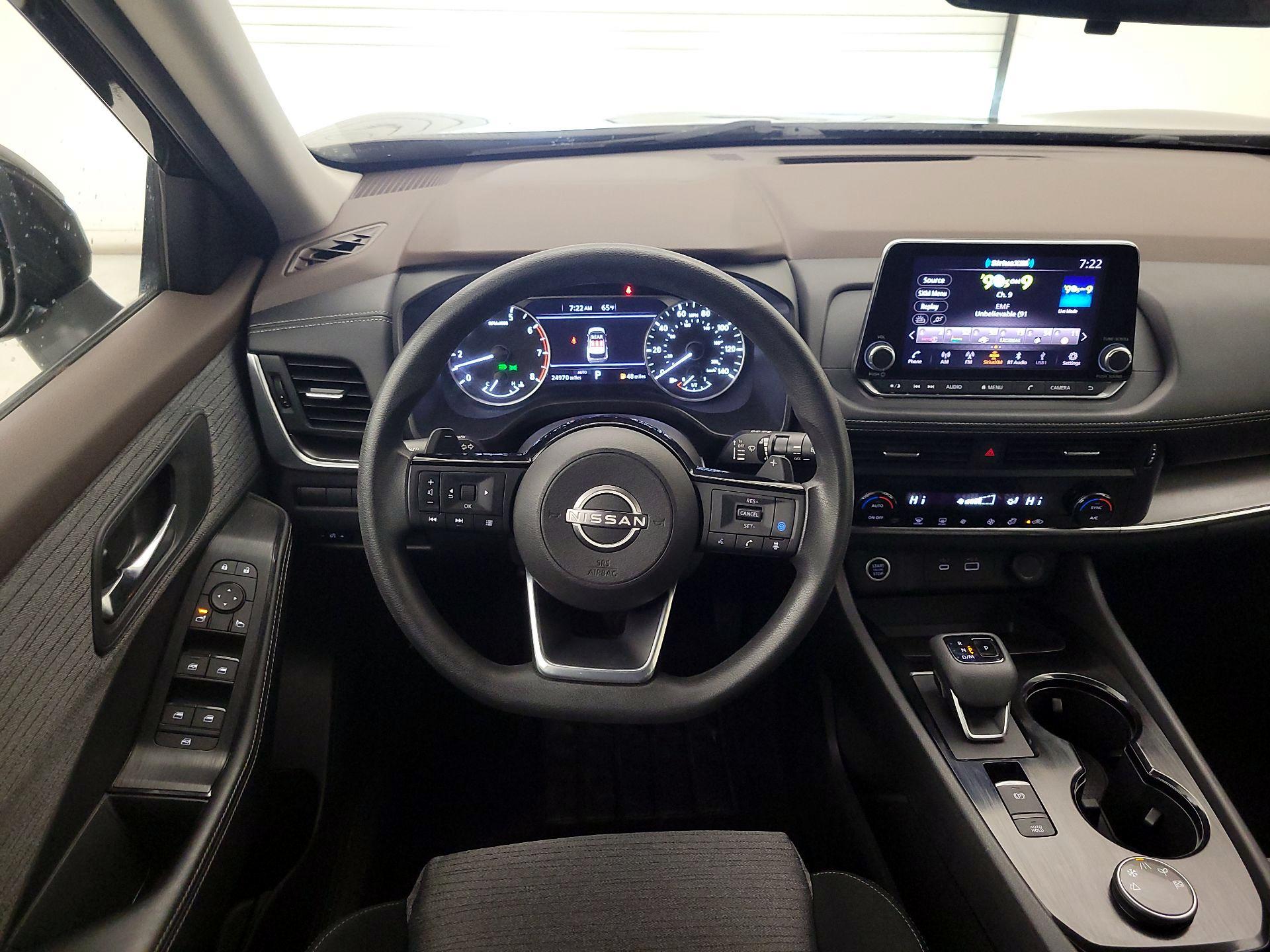 Thumbnail: 2023 Nissan Rogue - 10