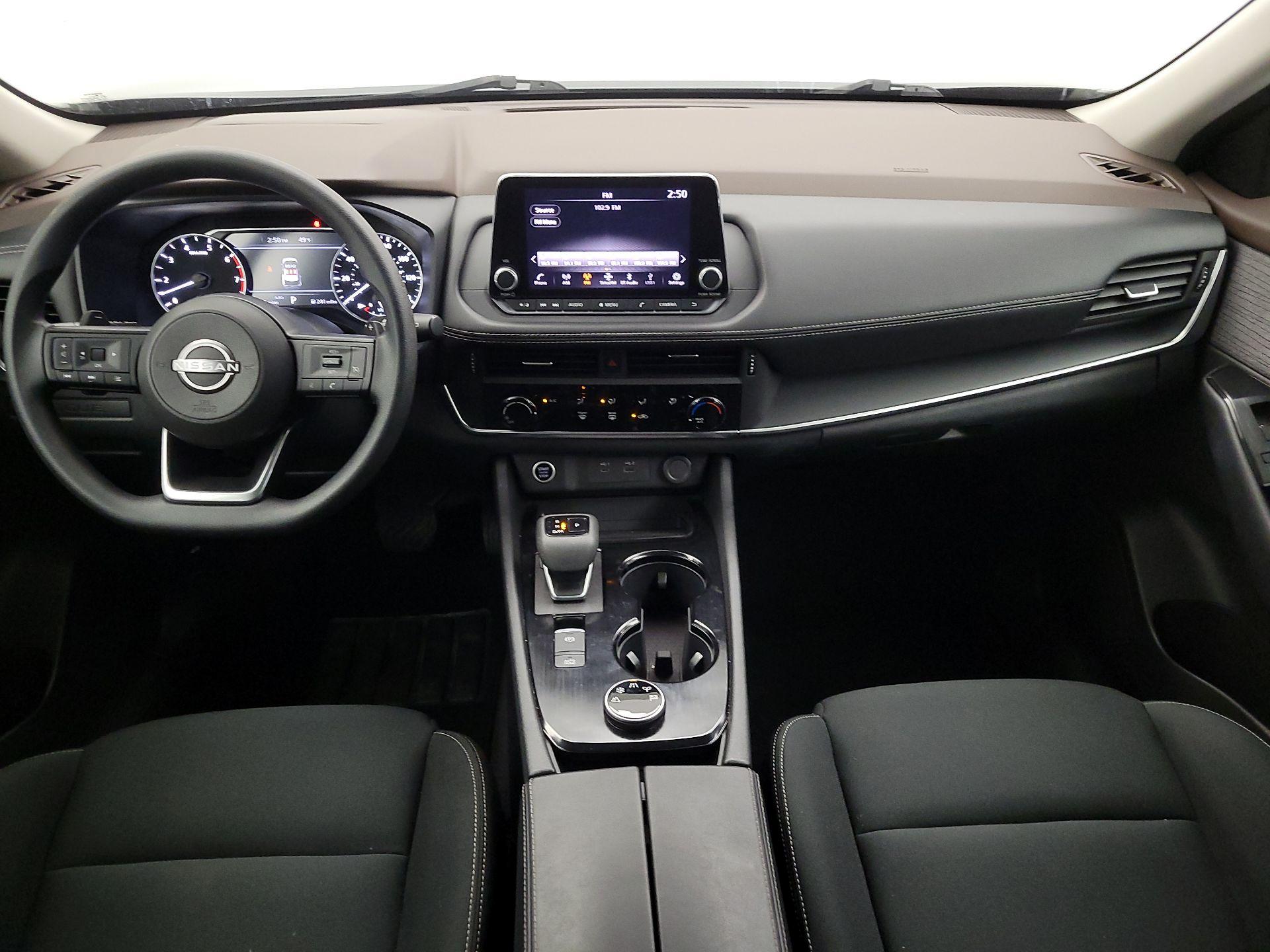 Thumbnail: 2023 Nissan Rogue - 9