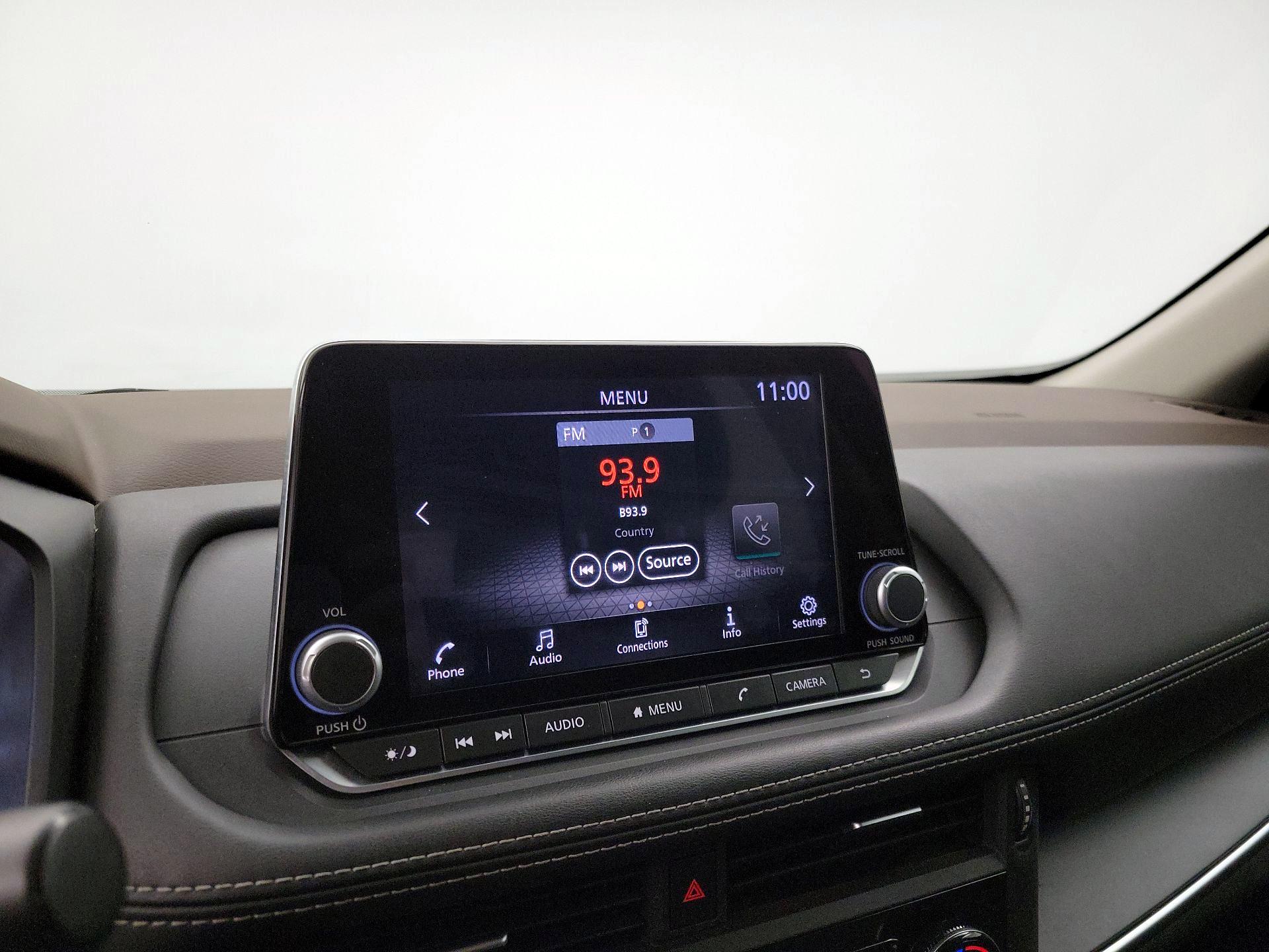 Thumbnail: 2023 Nissan Rogue - 15