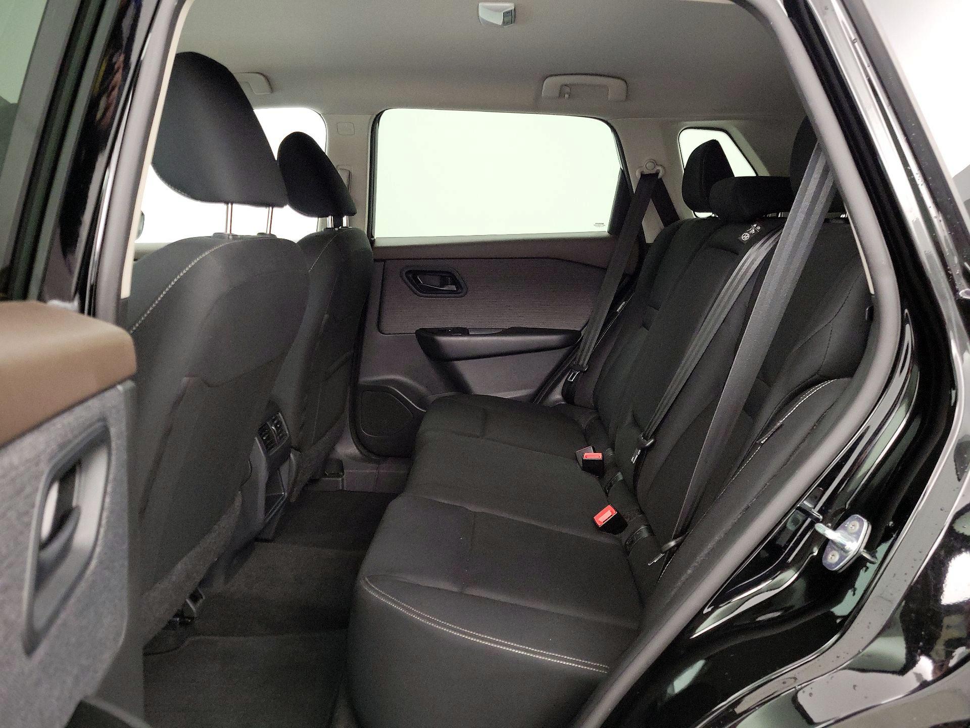 Thumbnail: 2023 Nissan Rogue - 19