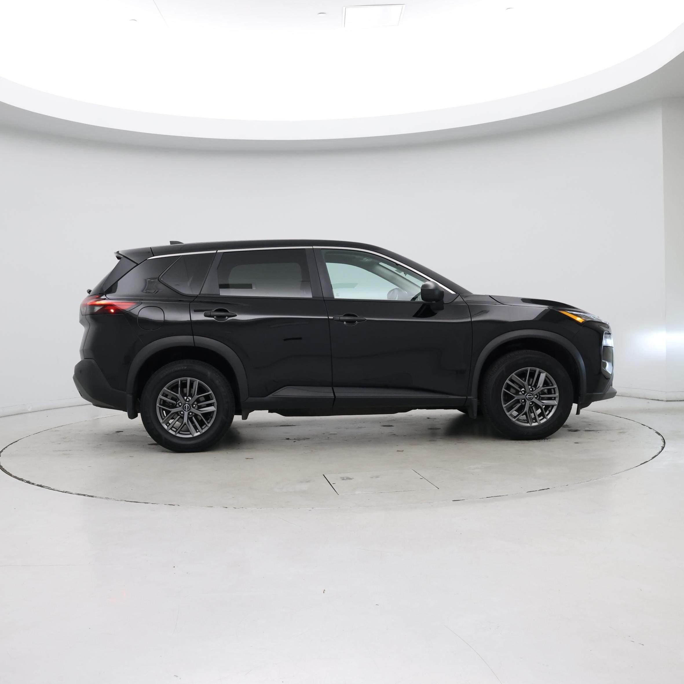 Thumbnail: 2023 Nissan Rogue - 7