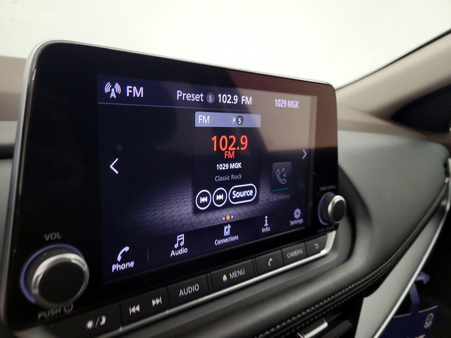 Thumbnail: 2023 Nissan Rogue - 15