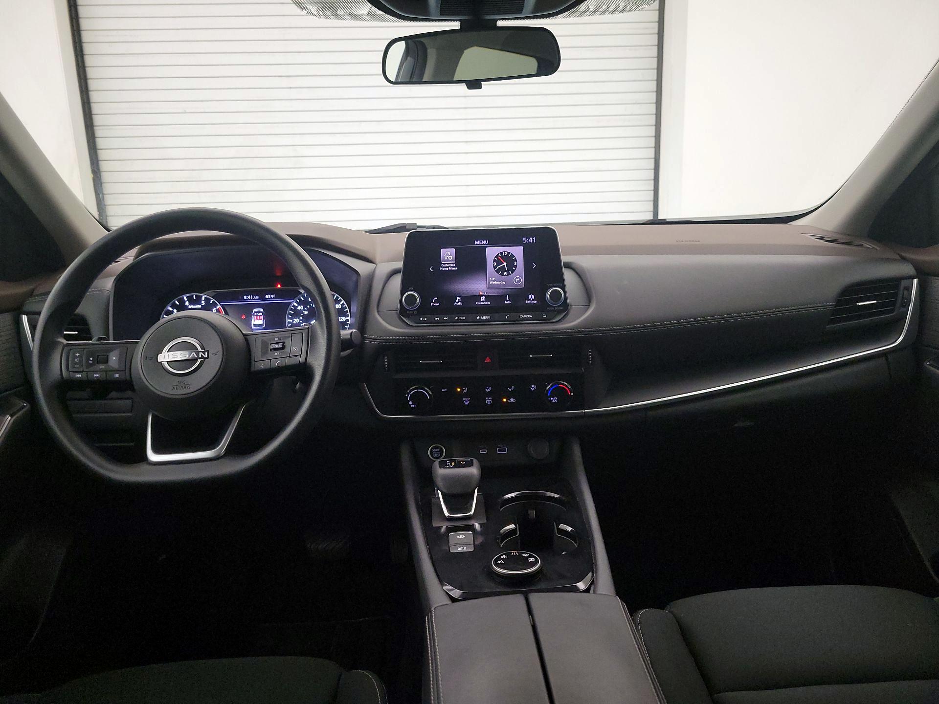 Thumbnail: 2023 Nissan Rogue - 9