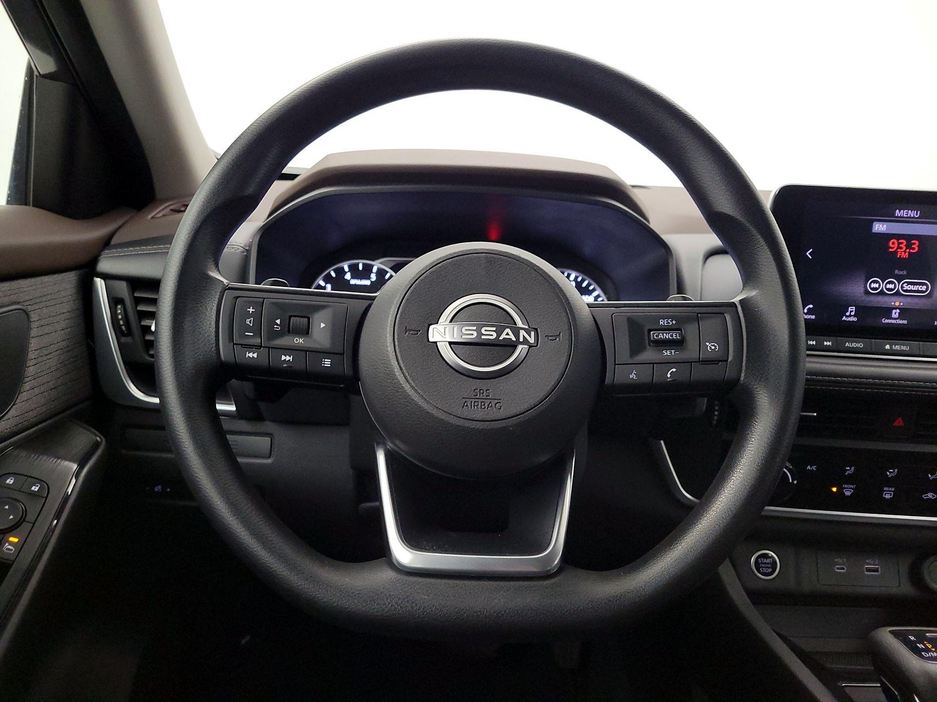 Thumbnail: 2023 Nissan Rogue - 10