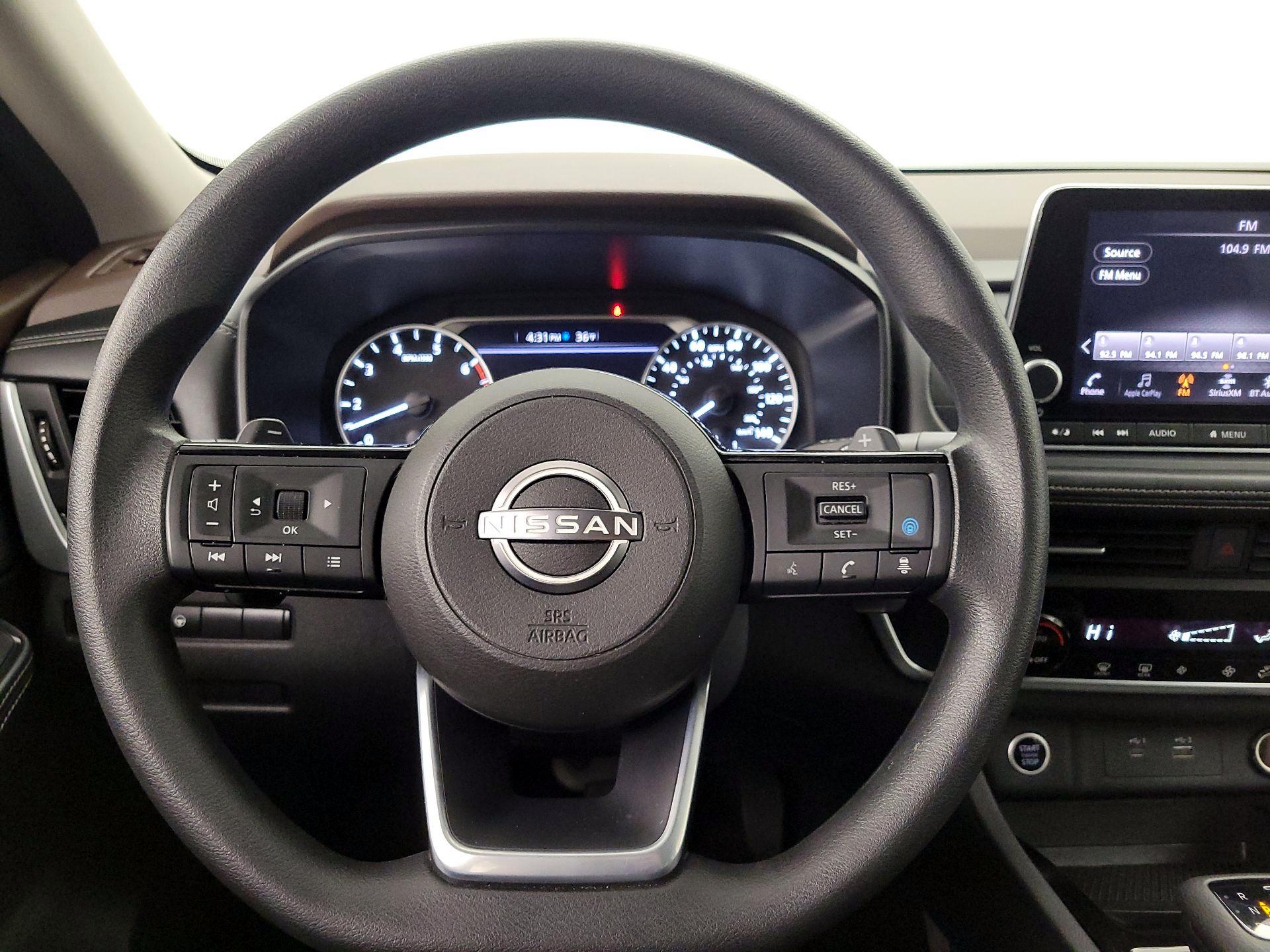 Thumbnail: 2023 Nissan Rogue - 10