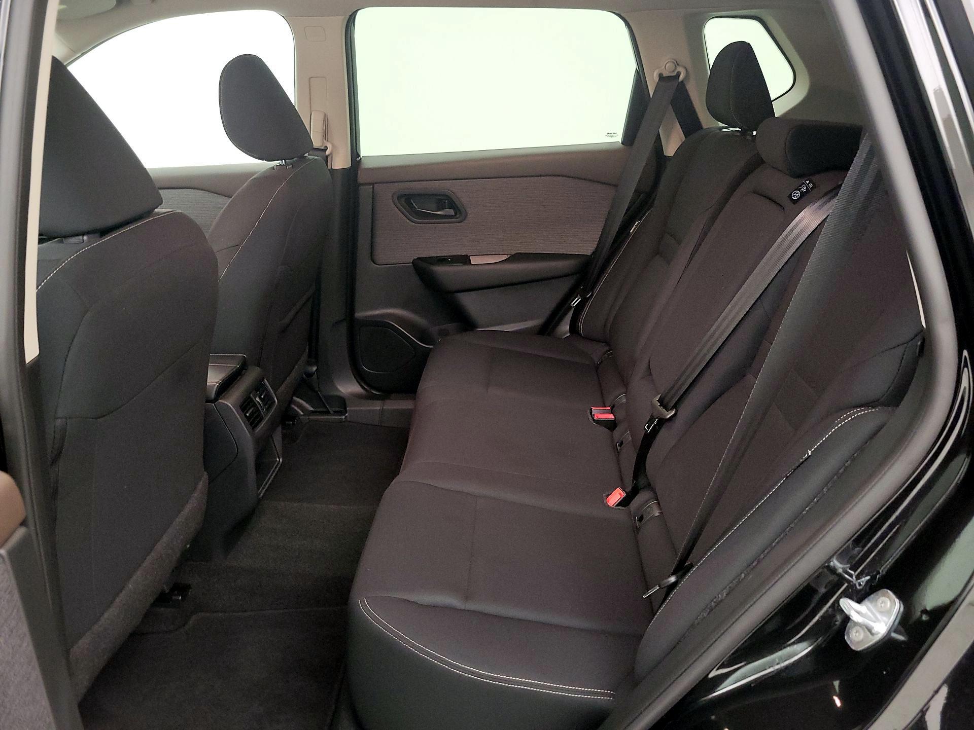 Thumbnail: 2023 Nissan Rogue - 19