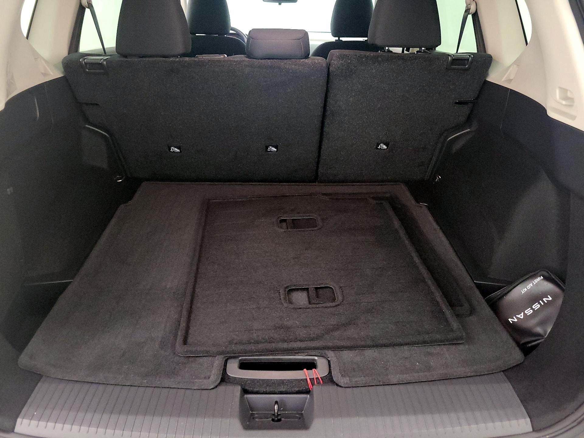 Thumbnail: 2023 Nissan Rogue - 20