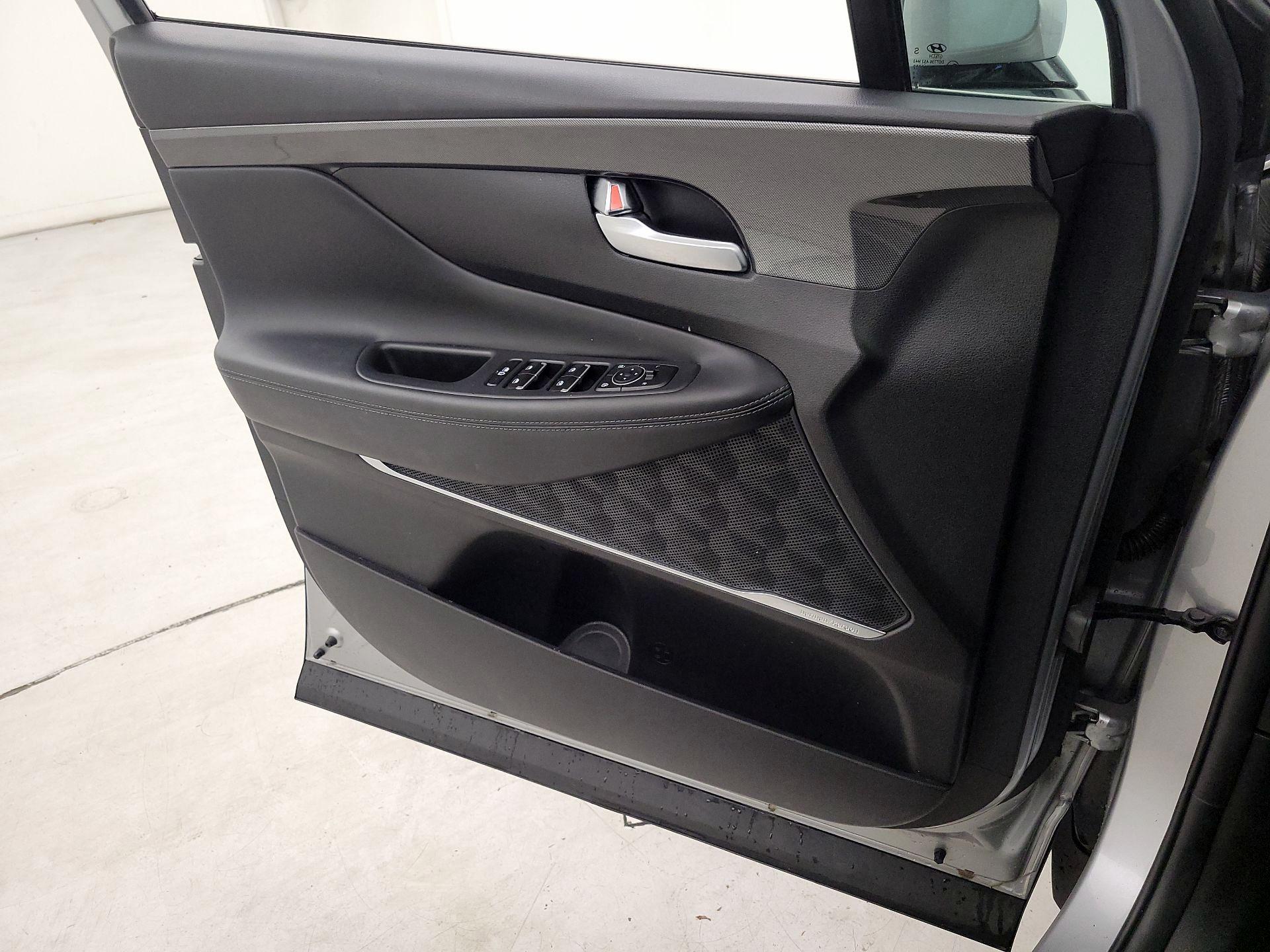 Thumbnail: 2023 Hyundai Santa Fe - 12