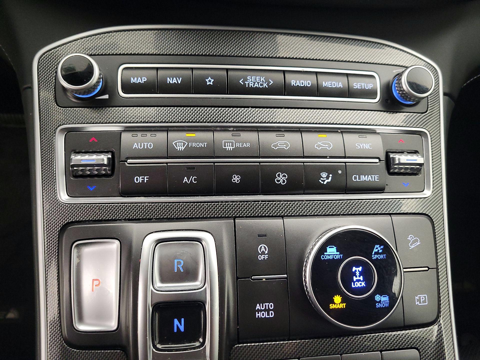 Thumbnail: 2023 Hyundai Santa Fe - 16