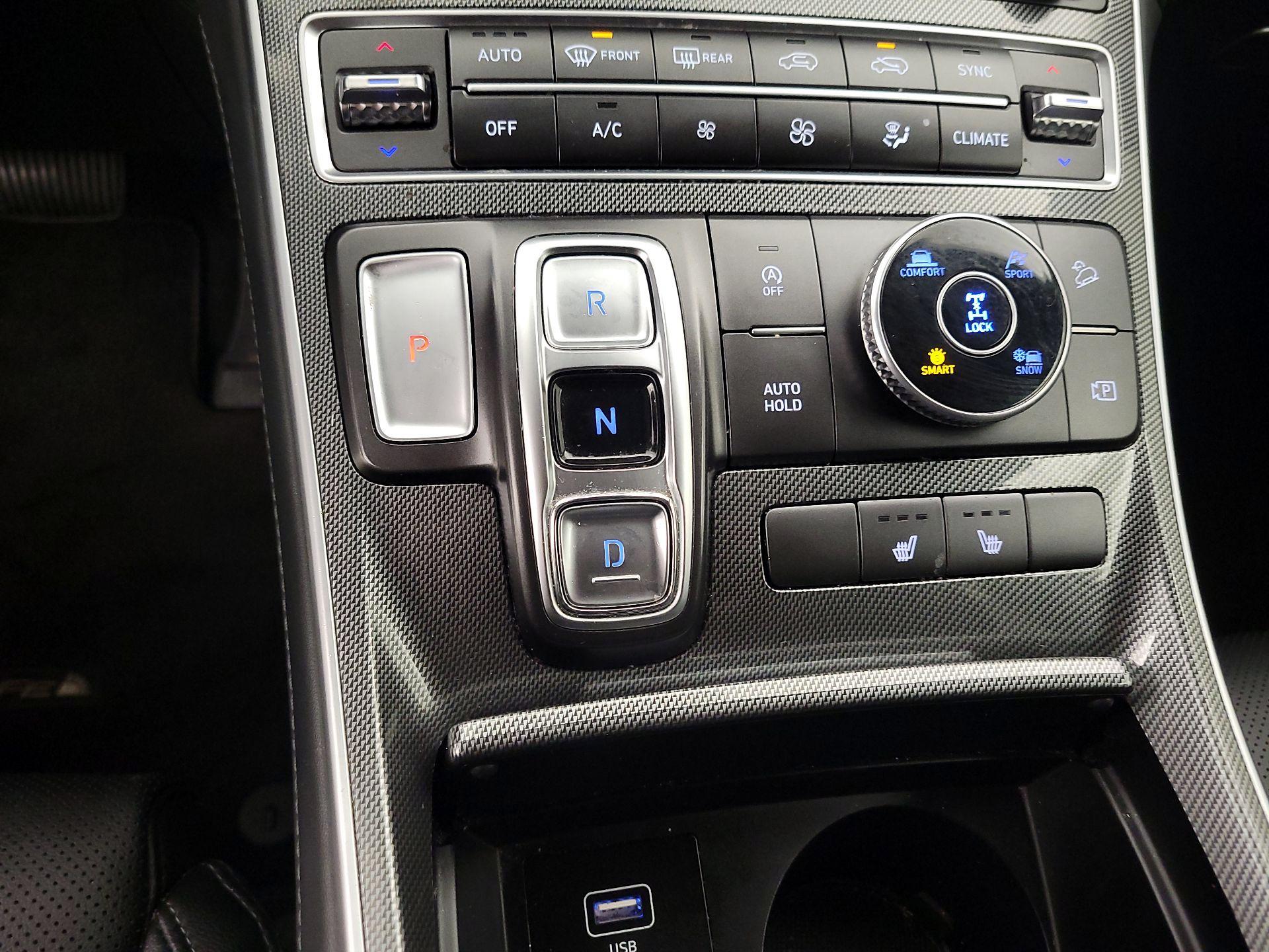 Thumbnail: 2023 Hyundai Santa Fe - 17