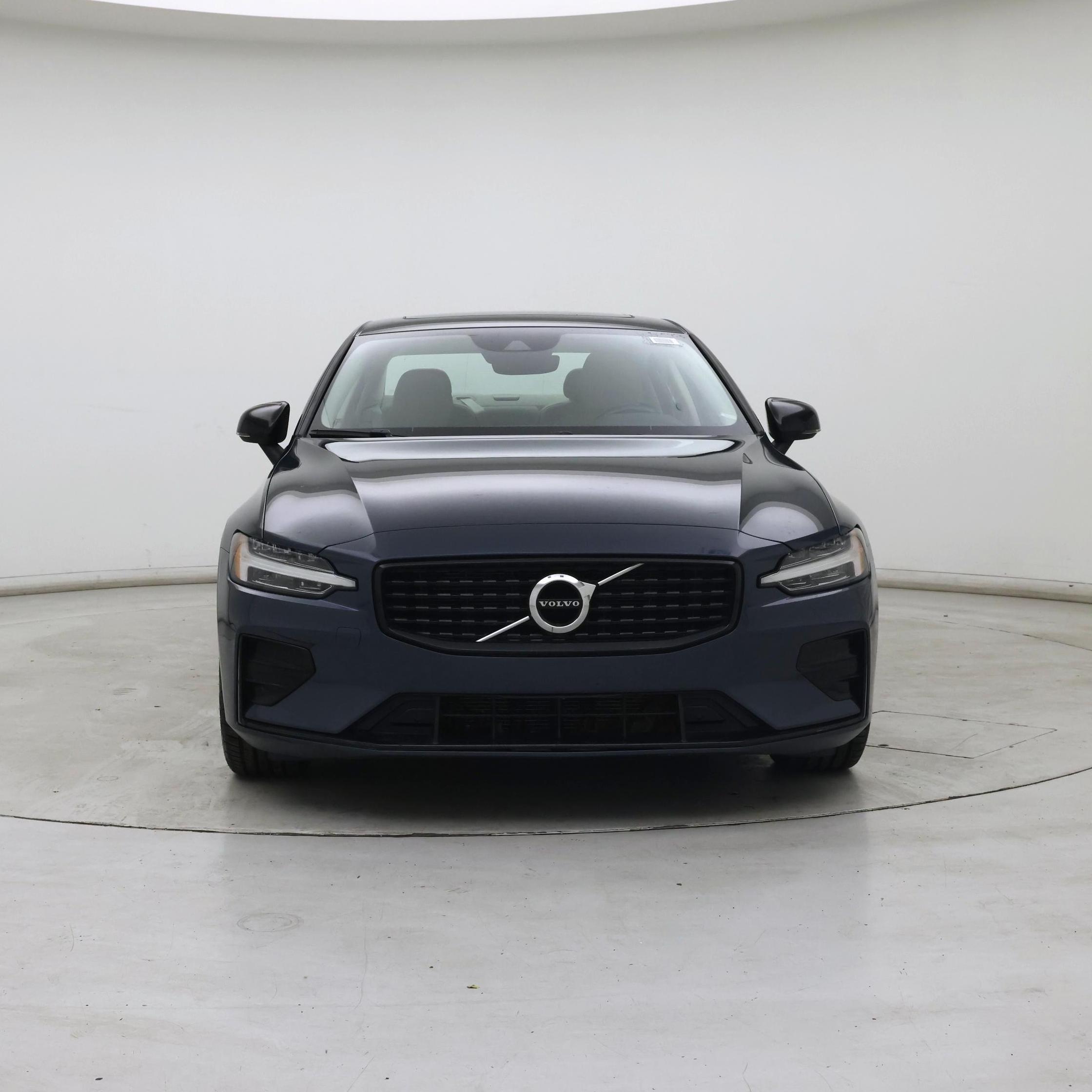 Thumbnail: 2022 Volvo S60 - 5