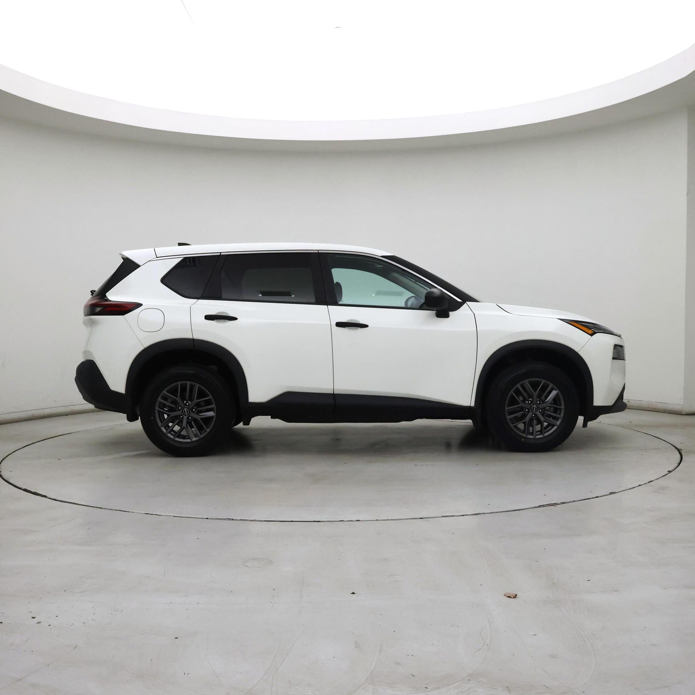 Thumbnail: 2023 Nissan Rogue - 7