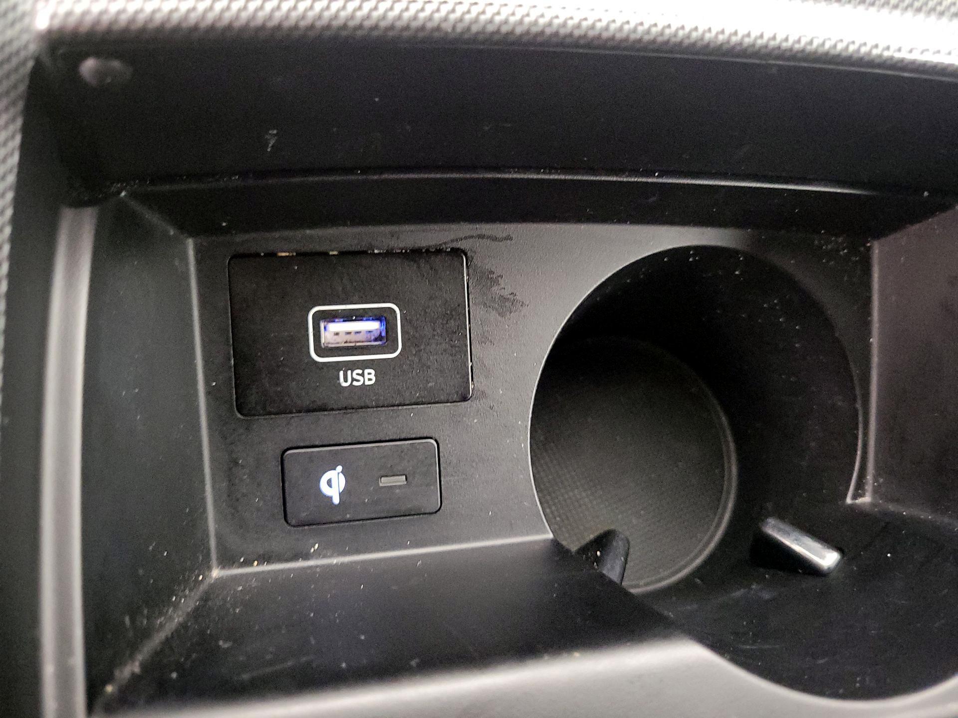 Thumbnail: 2023 Hyundai Santa Fe - 19