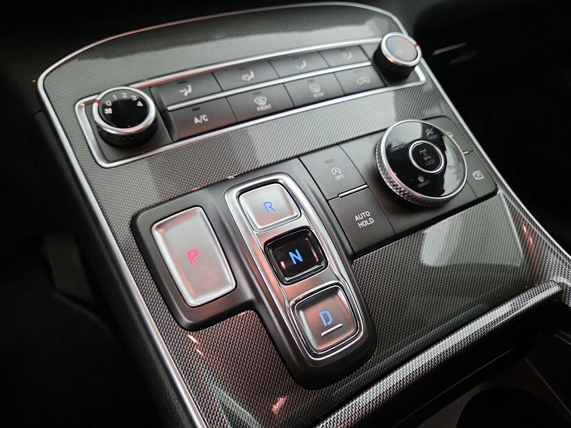 Thumbnail: 2023 Hyundai Santa Fe - 16