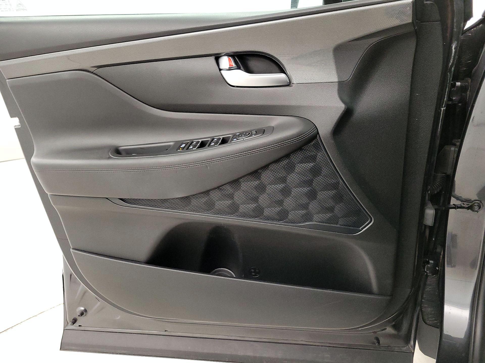 Thumbnail: 2022 Hyundai Santa Fe - 12