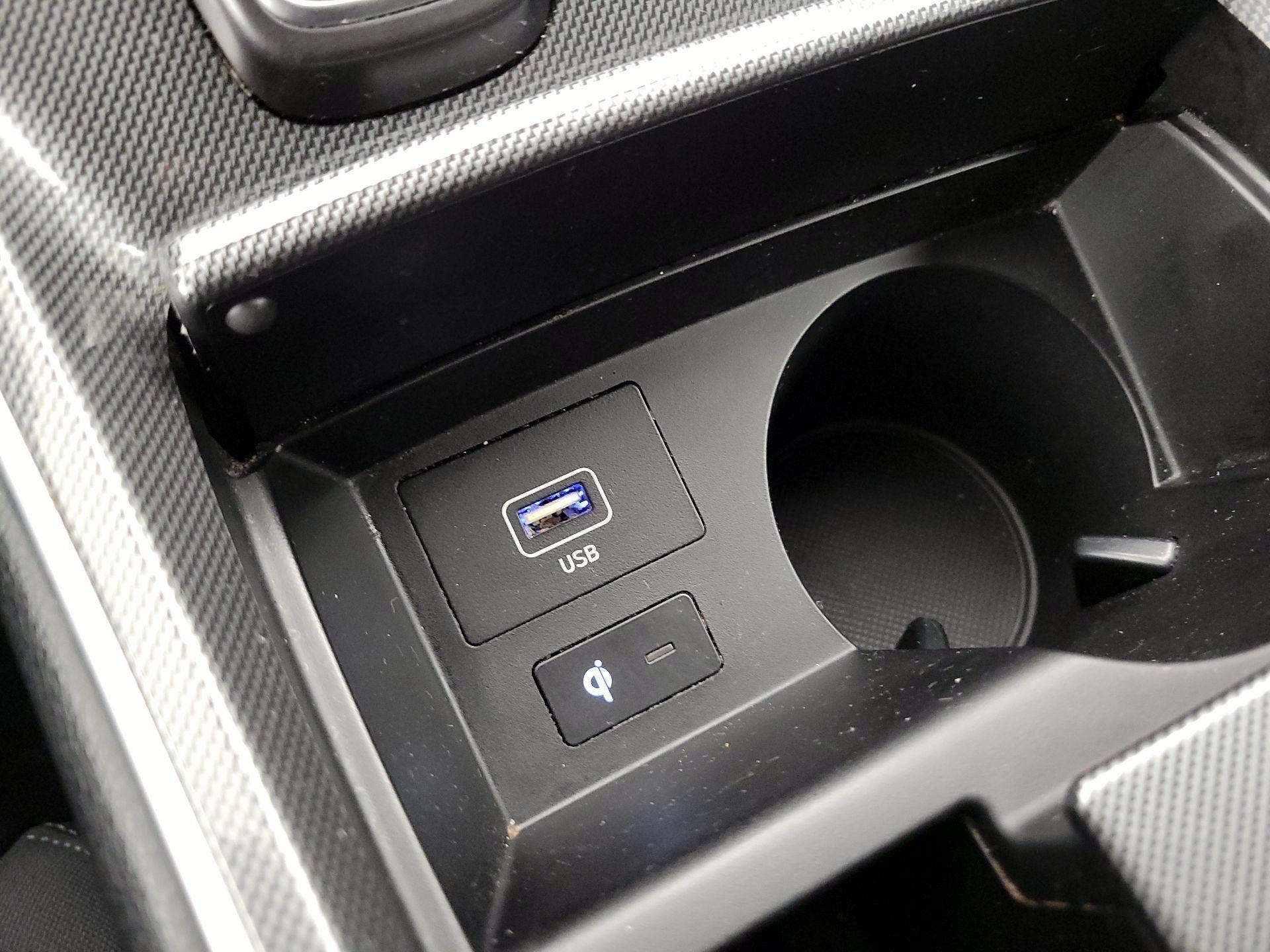 Thumbnail: 2022 Hyundai Santa Fe - 18