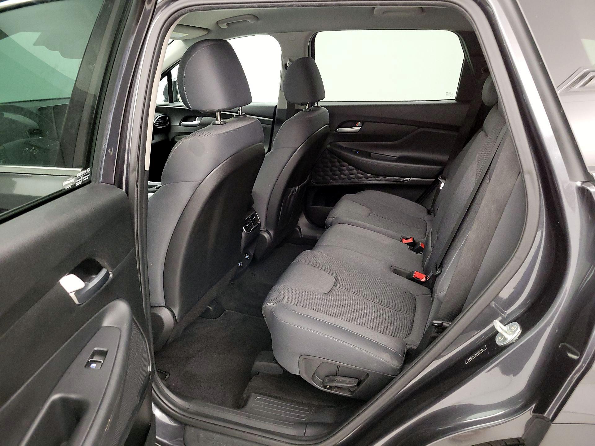 Thumbnail: 2022 Hyundai Santa Fe - 19