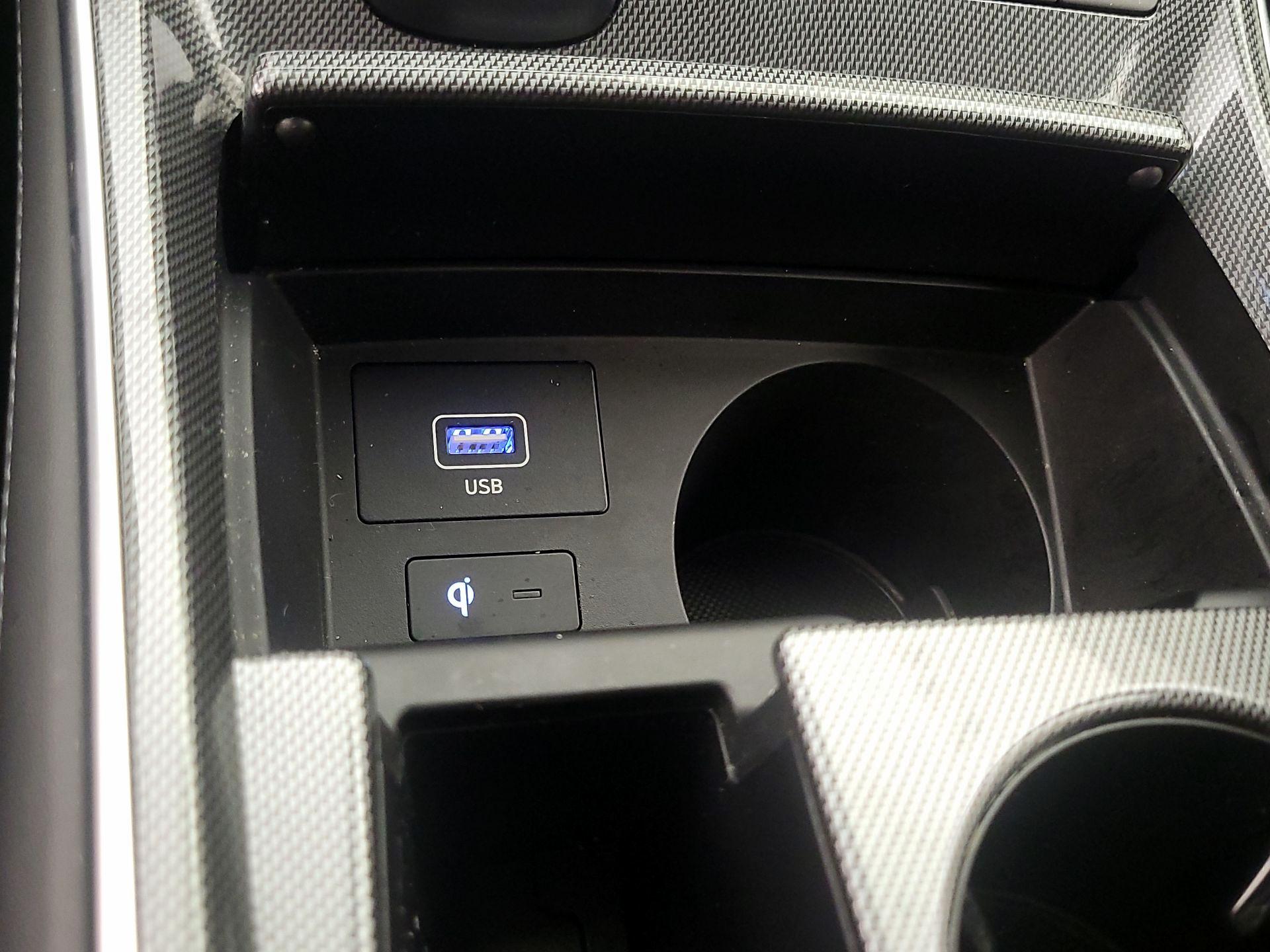 Thumbnail: 2022 Hyundai Santa Fe - 18