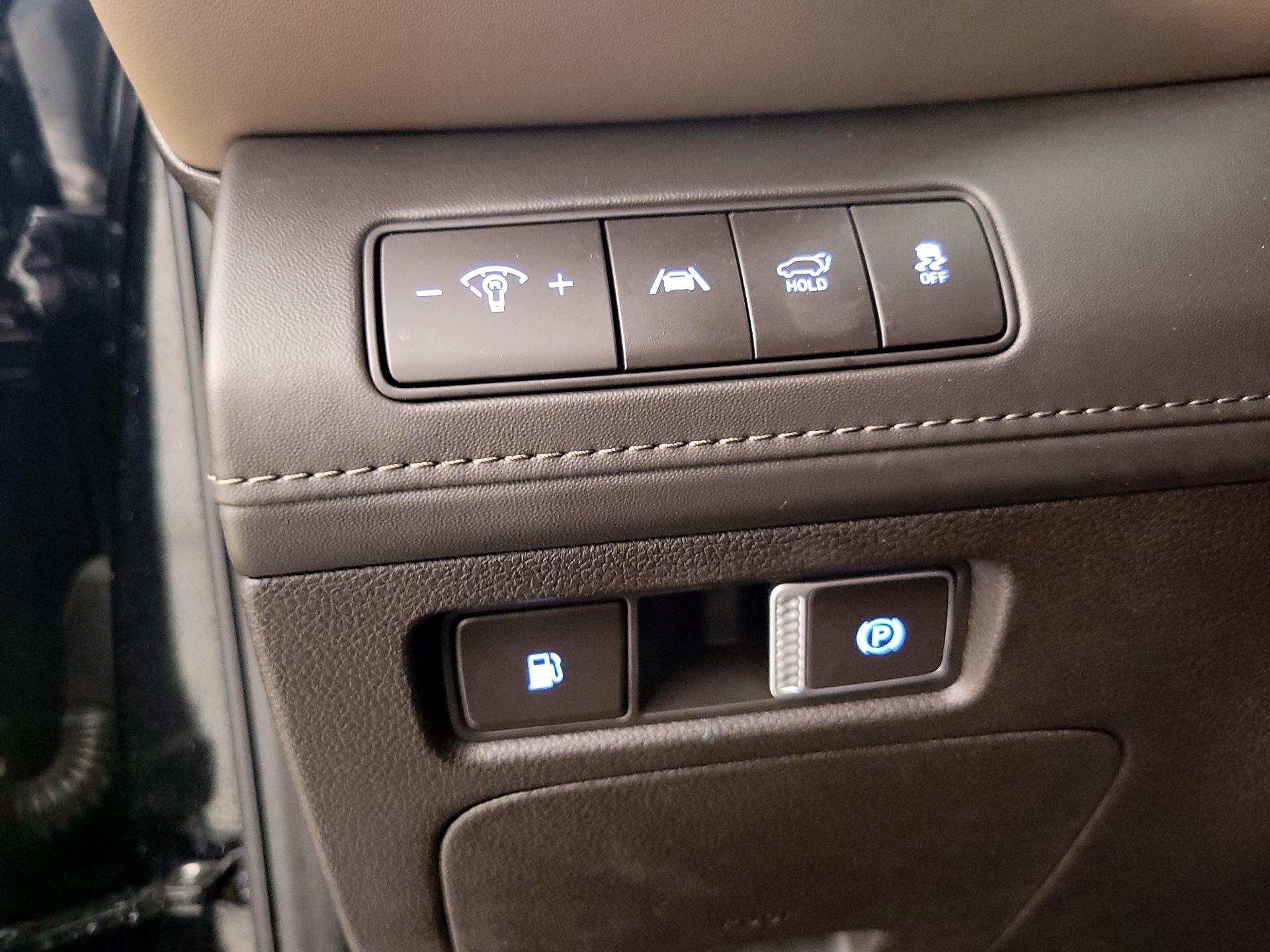 Thumbnail: 2023 Hyundai Santa Fe - 13