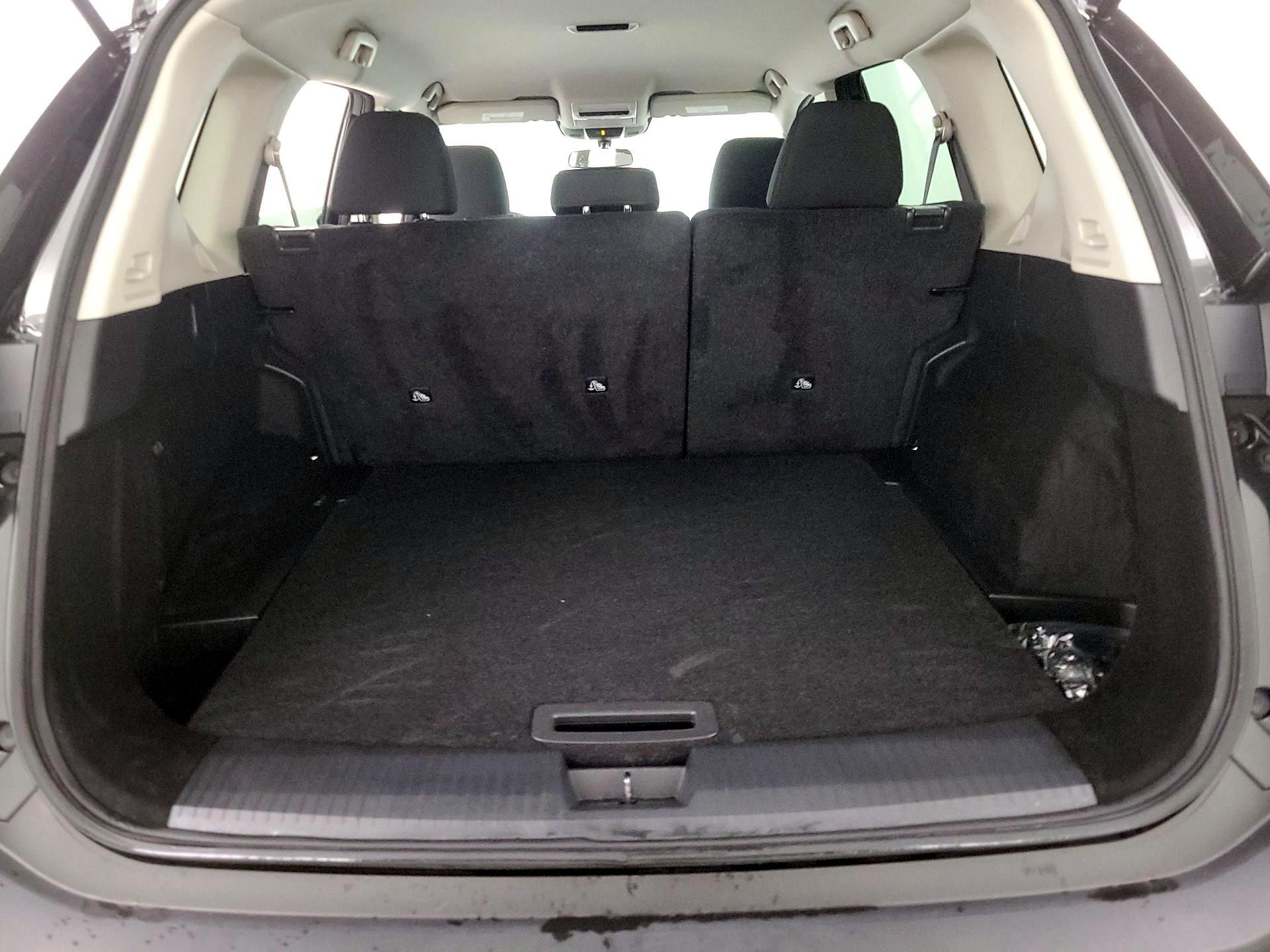 Thumbnail: 2023 Nissan Rogue - 20