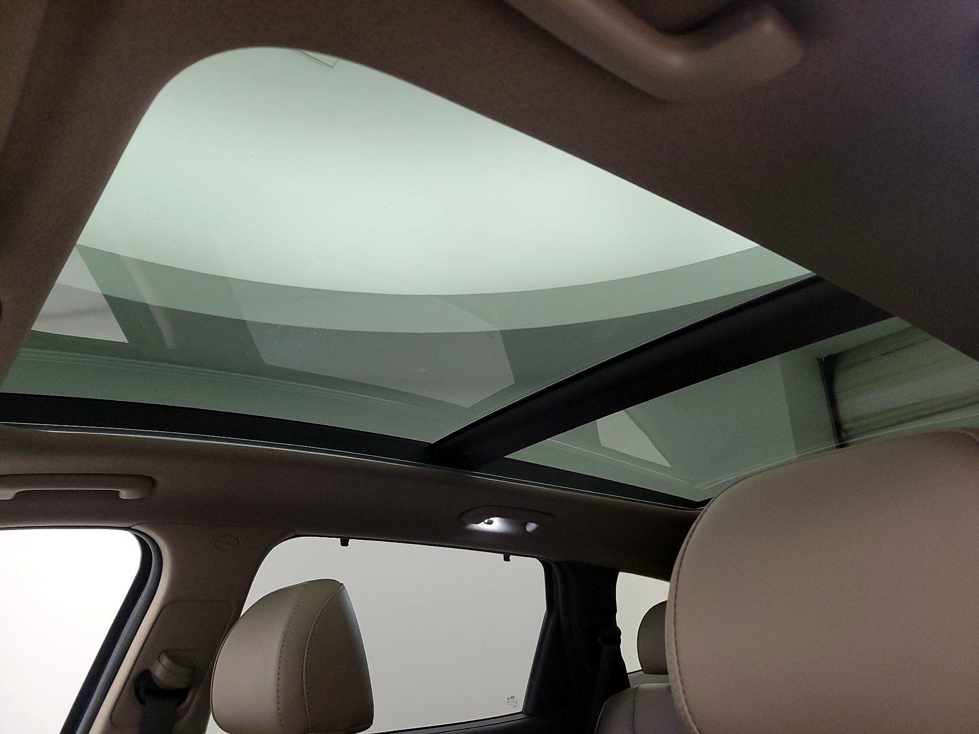 Thumbnail: 2023 Hyundai Santa Fe - 20