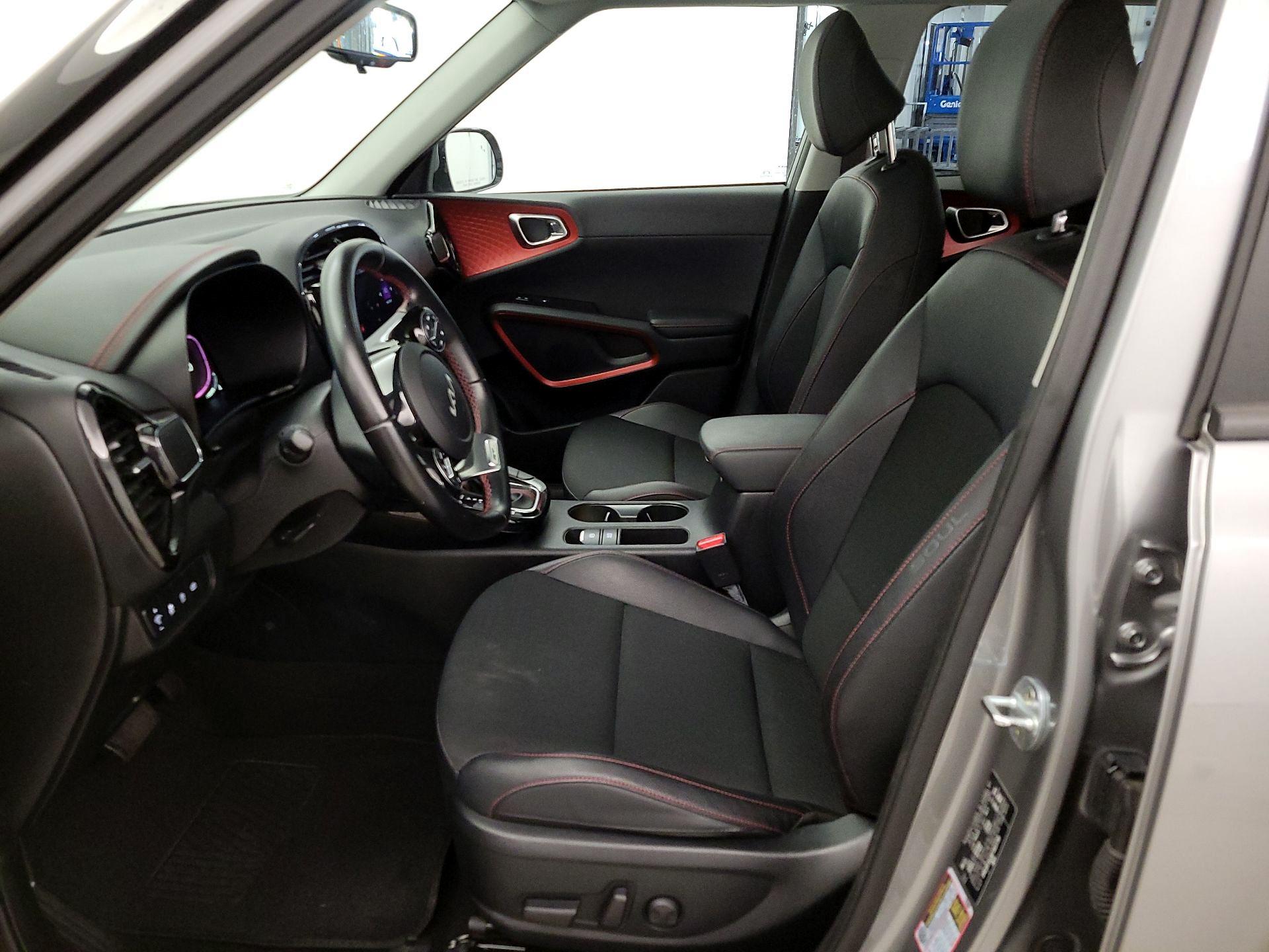 Thumbnail: 2023 Kia Soul - 11