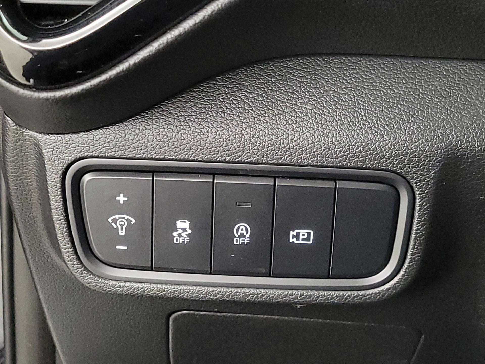 Thumbnail: 2023 Kia Soul - 13