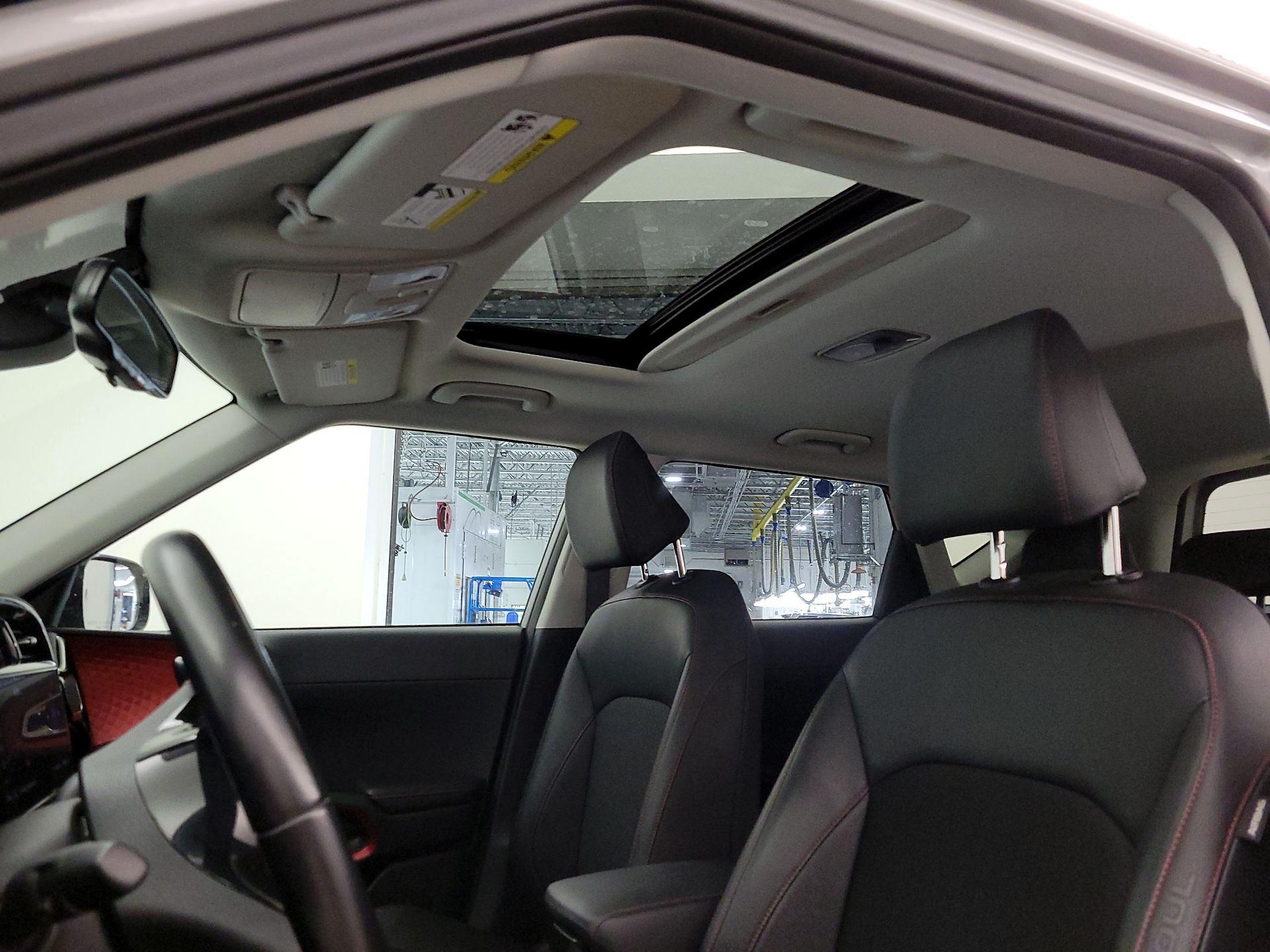 Thumbnail: 2023 Kia Soul - 20