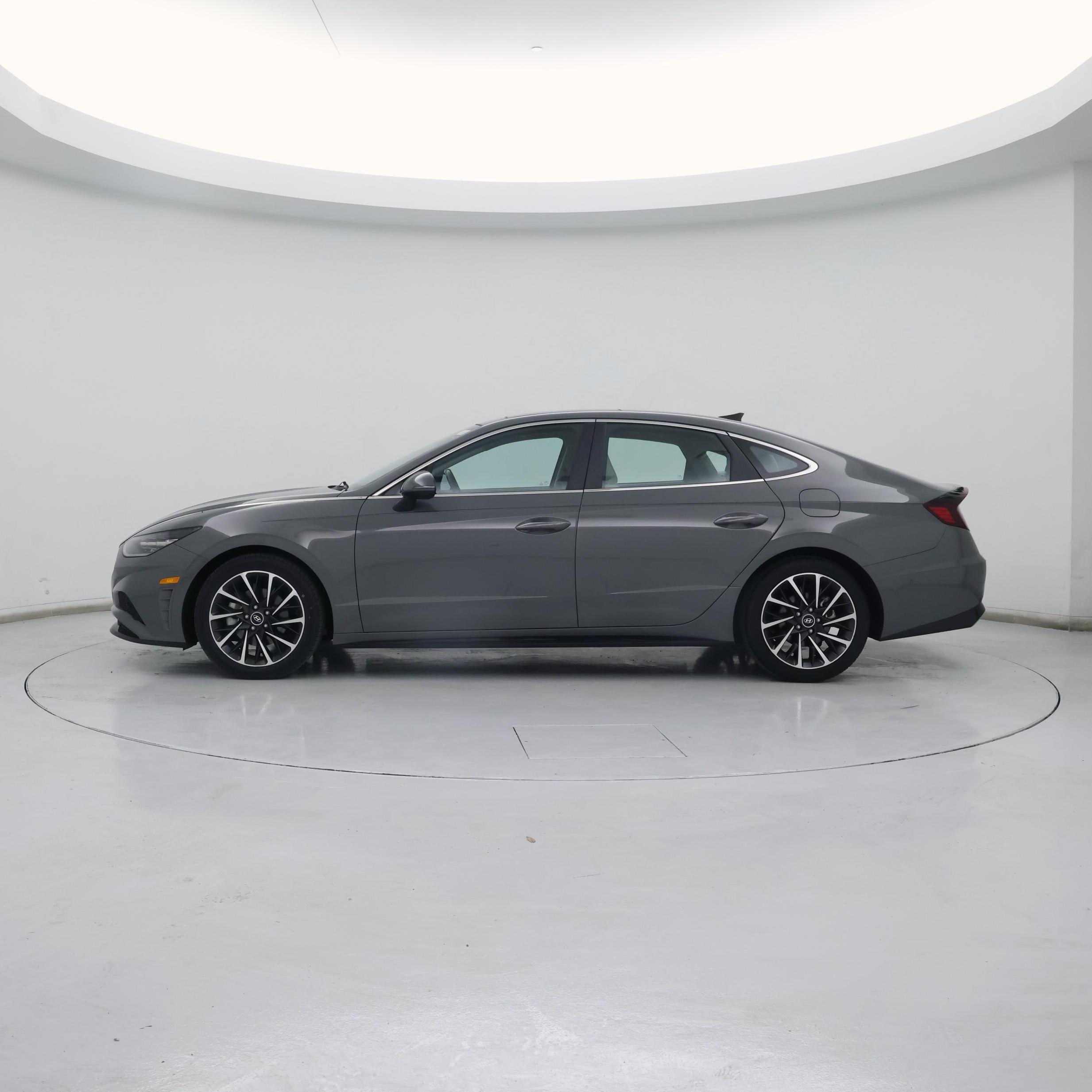 Thumbnail: 2023 Hyundai Sonata - 3