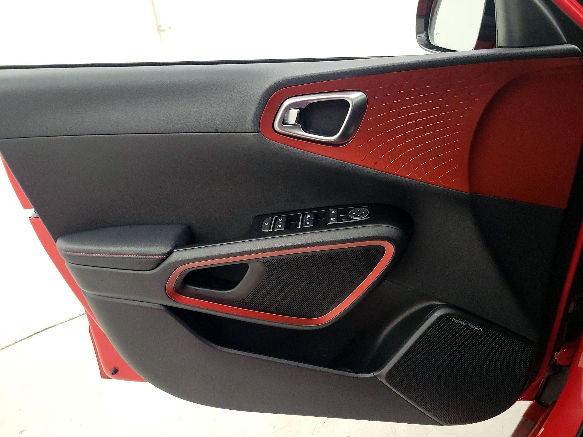 Thumbnail: 2023 Kia Soul - 12