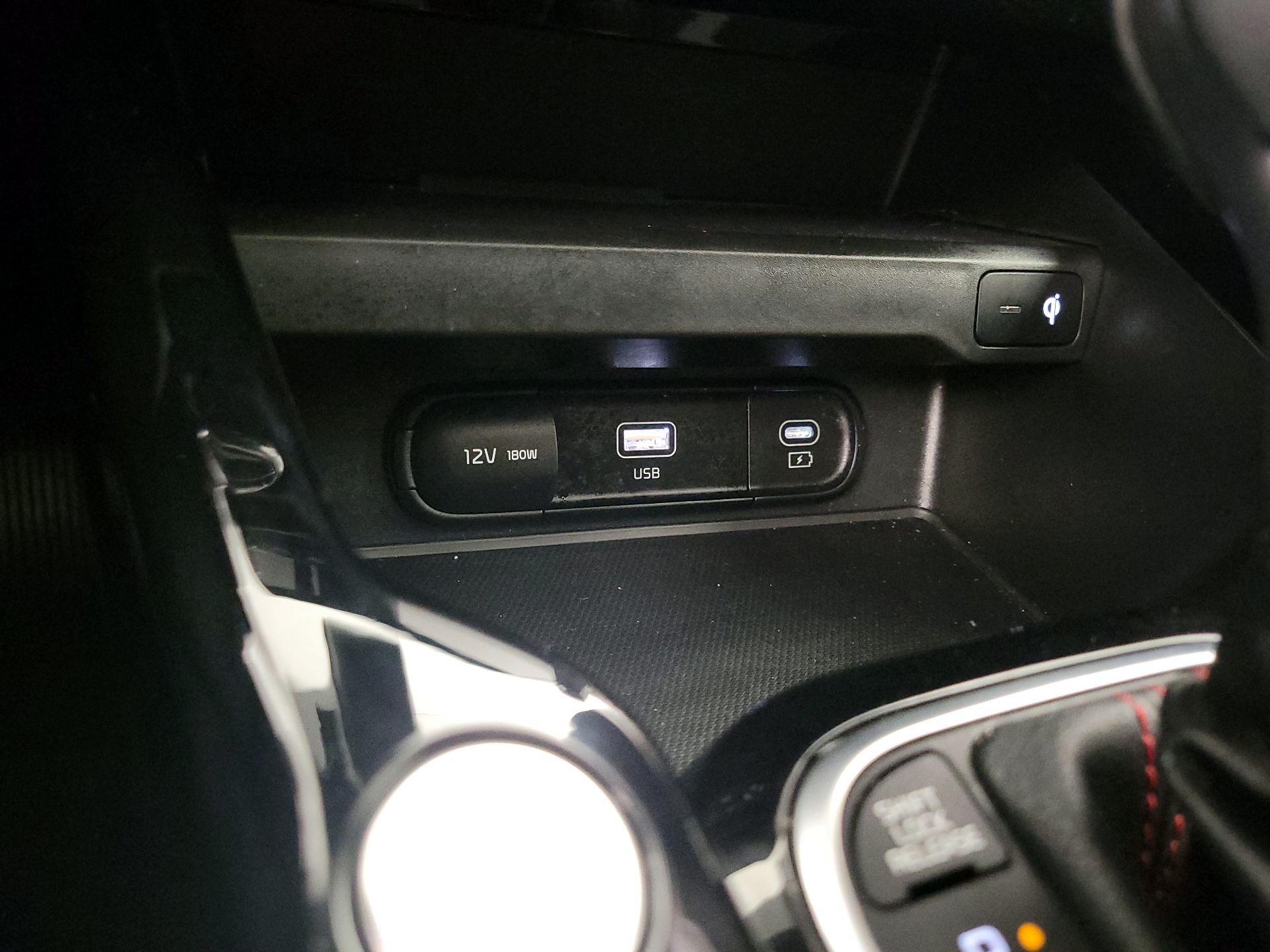 Thumbnail: 2023 Kia Soul - 18